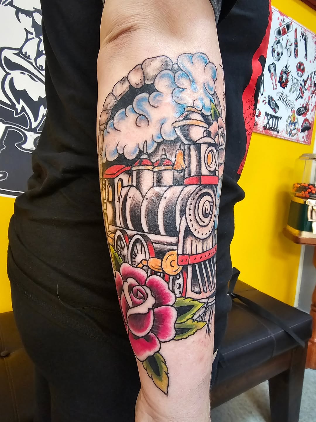 Tattoo by @tattoo8101 — american_traditional