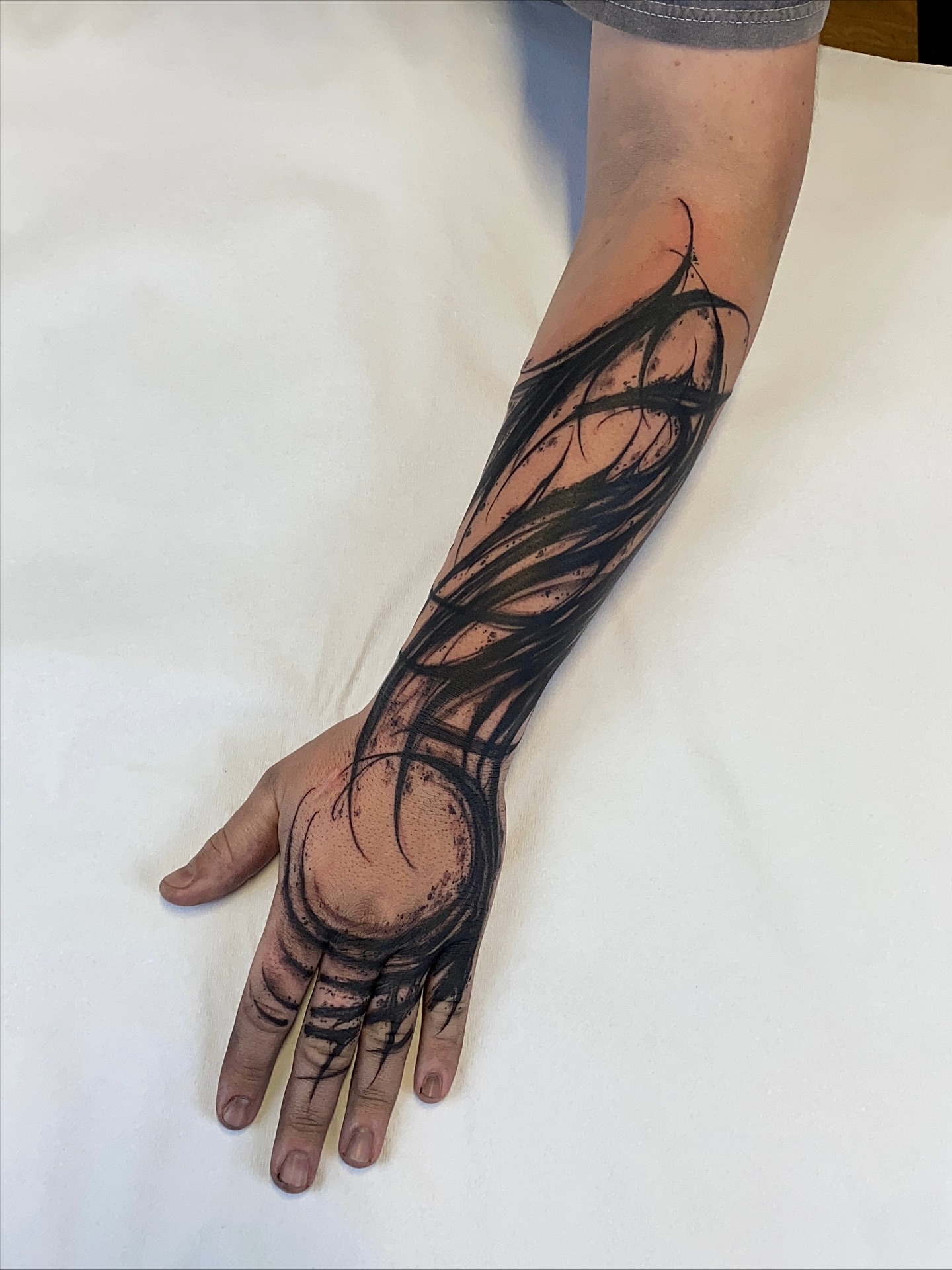 Tattoo by @_vants__ — black_and_grey
