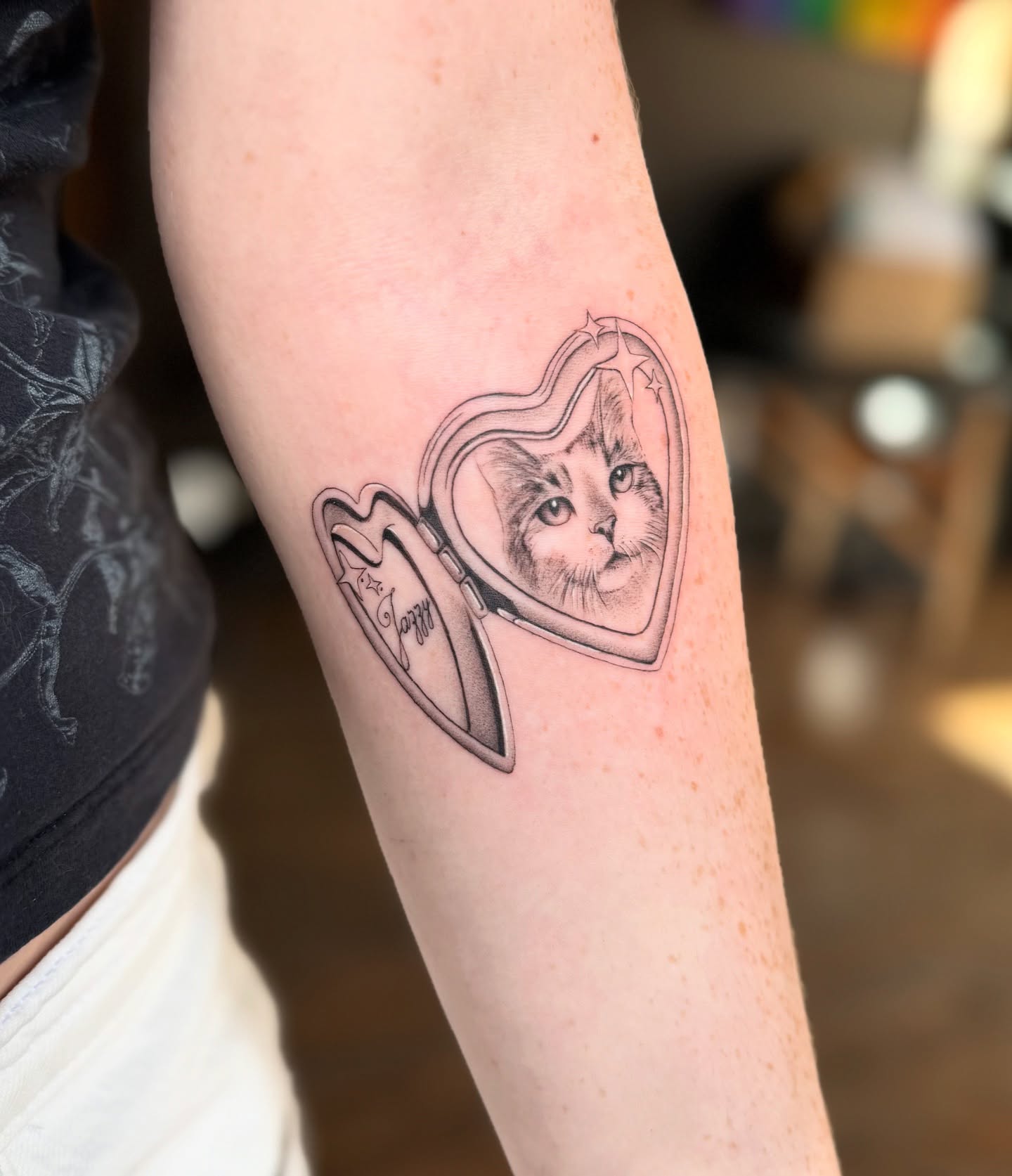 Tattoo by @lilztatz — black_and_grey, realism