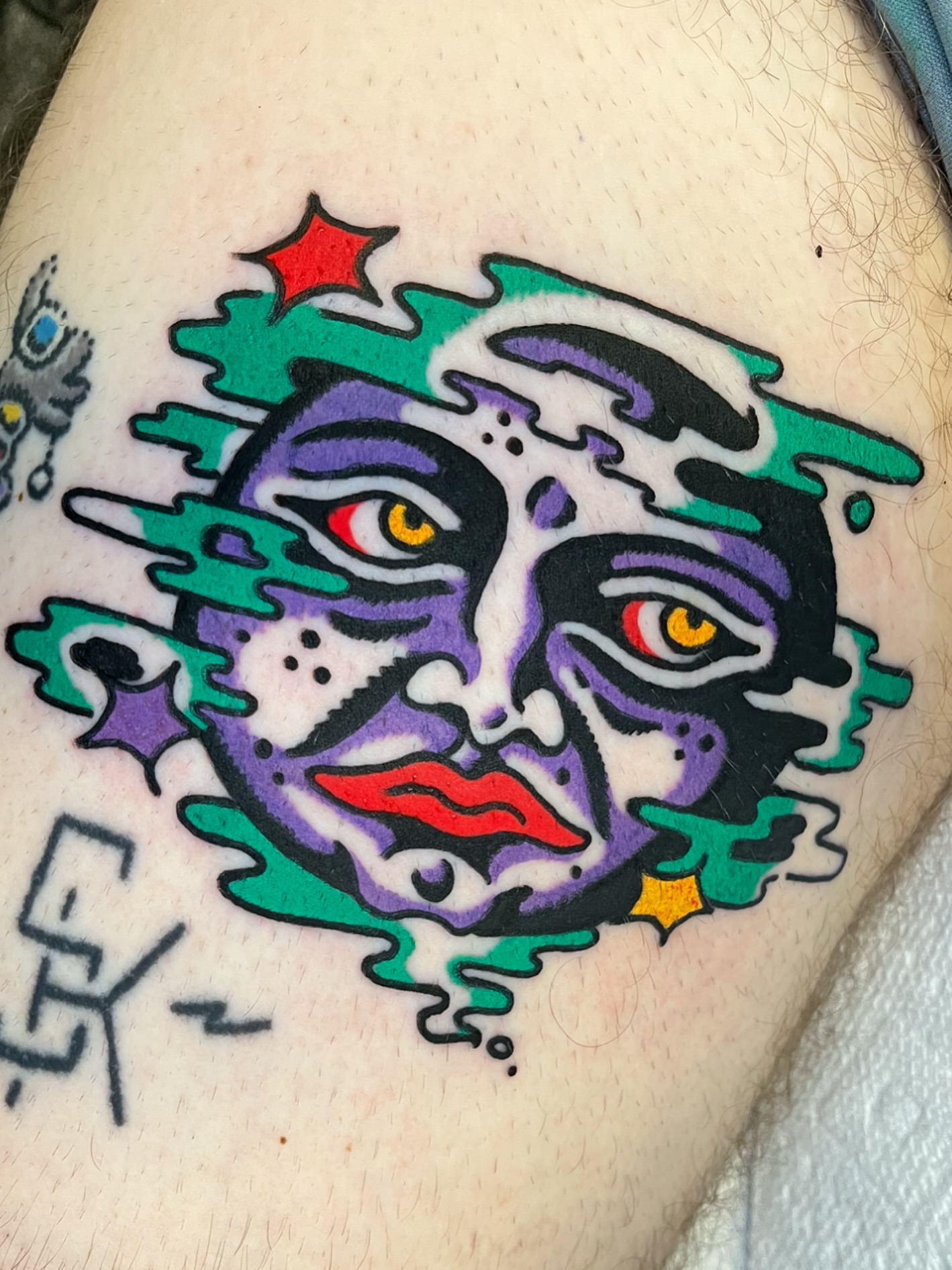 Abstract face American traditional tattoo on the thigh by π΅ππππ π¬ππππ