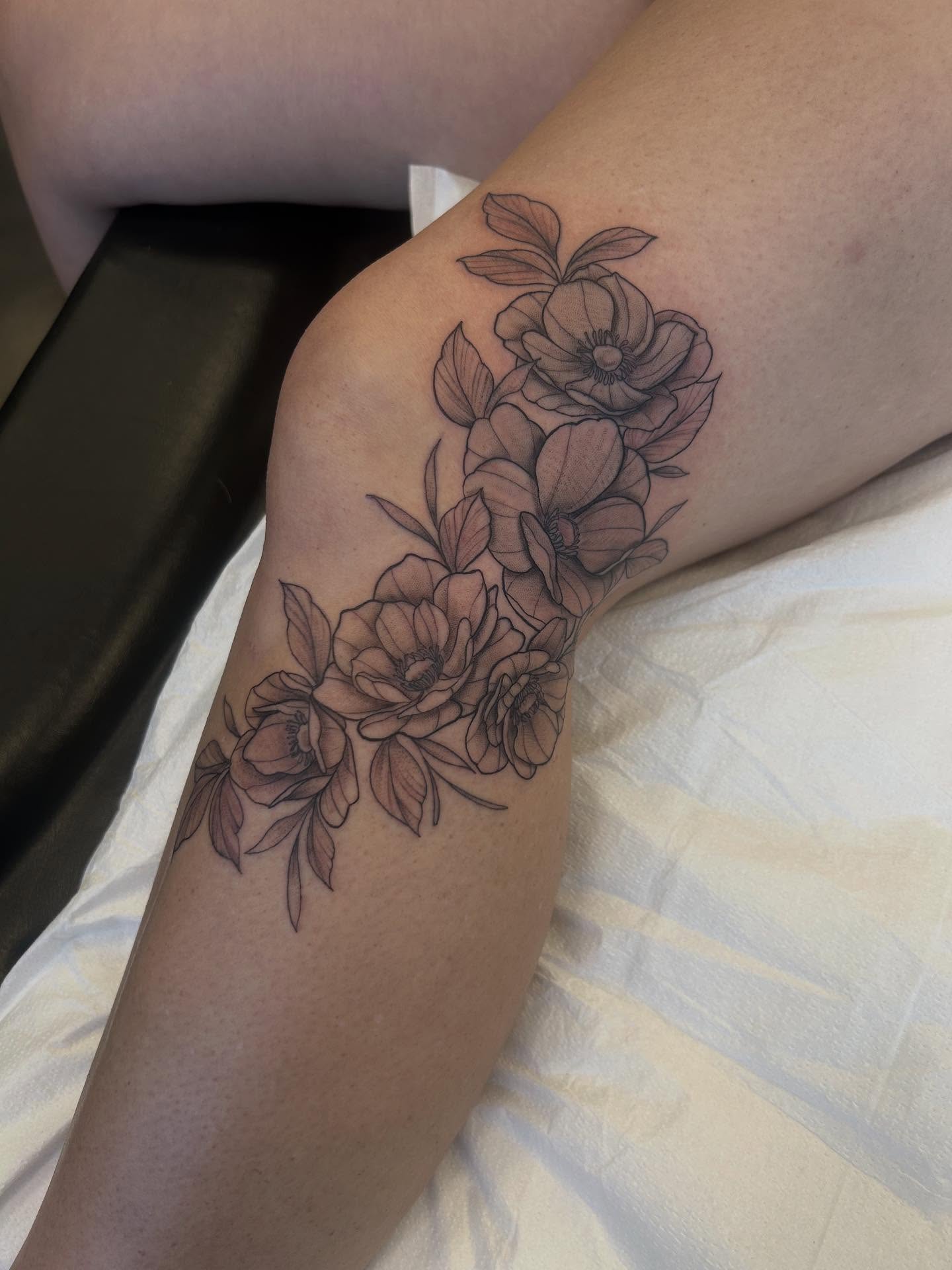 Tattoo by @samibattle — black_and_grey