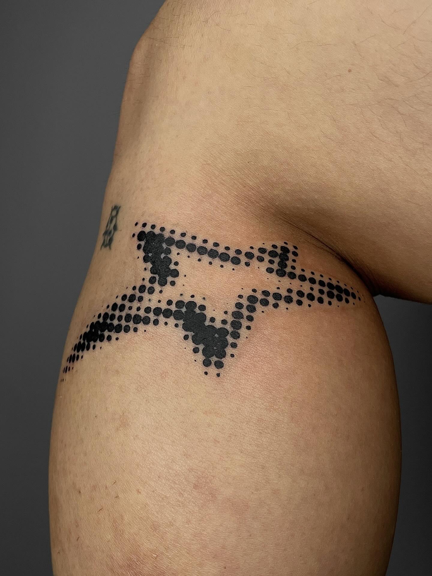 Dotwork airplane dotwork tattoo on the thigh by Thiên Hồ