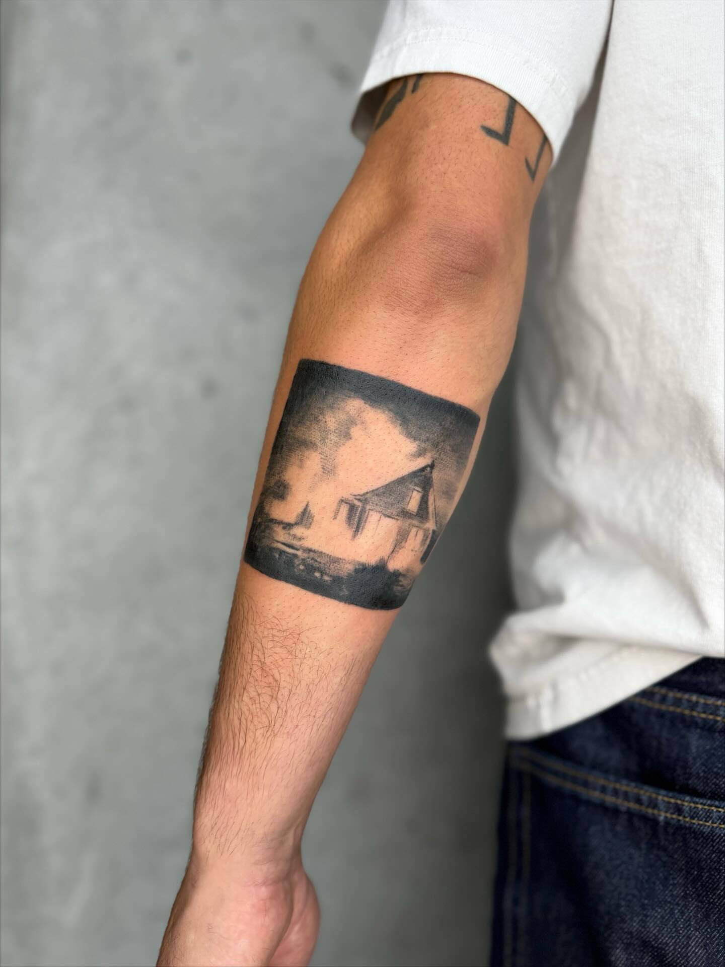 Tattoo by @enjolieart — black_and_grey