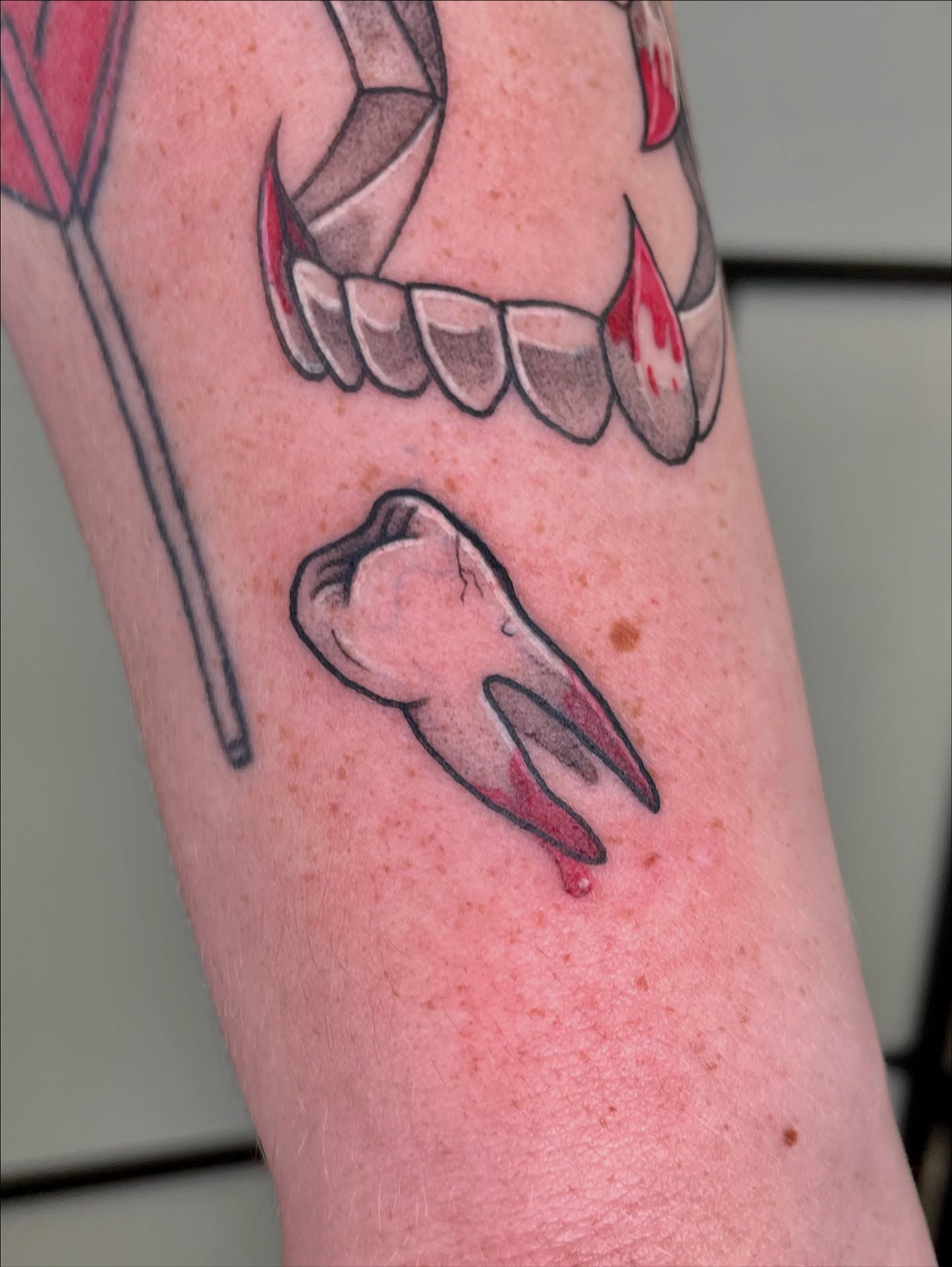 Tattoo by @puratinta4u — american_traditional