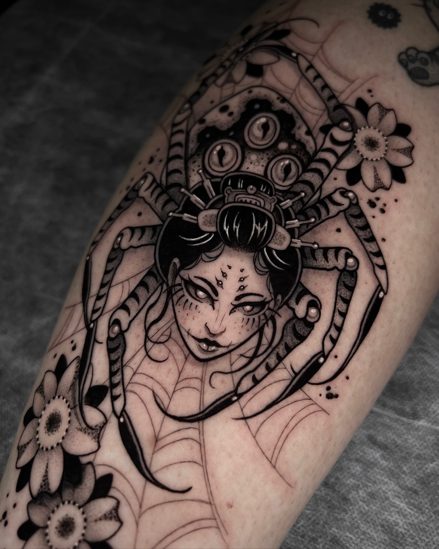 Geisha with mechanical elements japanese irezumi tattoo on the forearm by ๐ฒ๐ฐ๐ธ๐๐ป๐๐ฝ โก