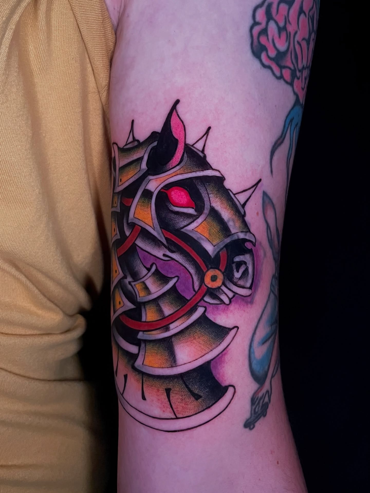 Tattoo by @zurdouno — geometric, new_school