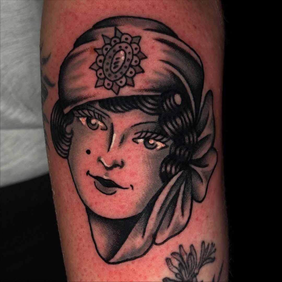 Tattoo by @freezedriedrainbow โ american_traditional, black_and_grey