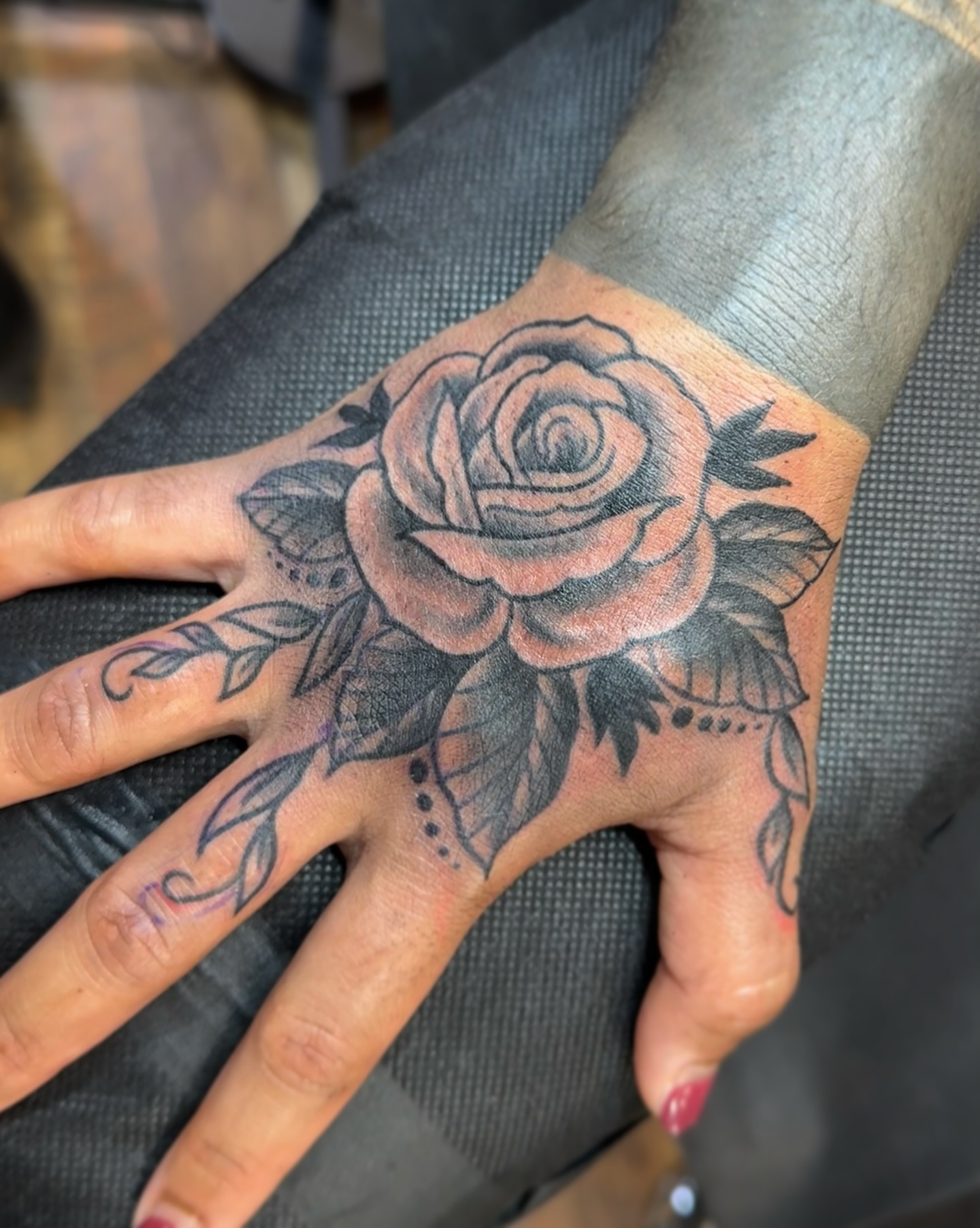 Tattoo by @sarahstabbies — black_and_grey