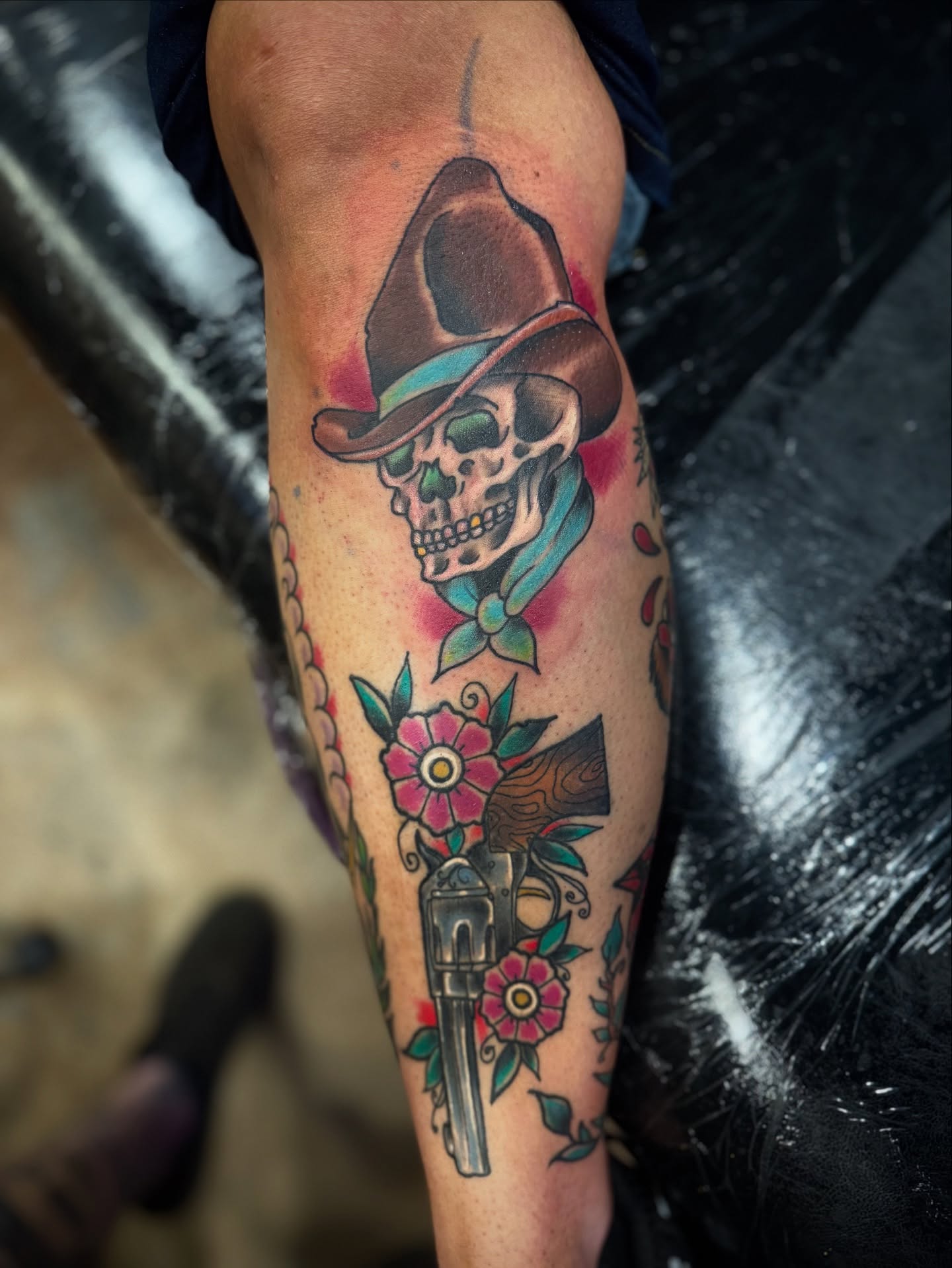 Tattoo by @oldfeatherfingers — american_traditional