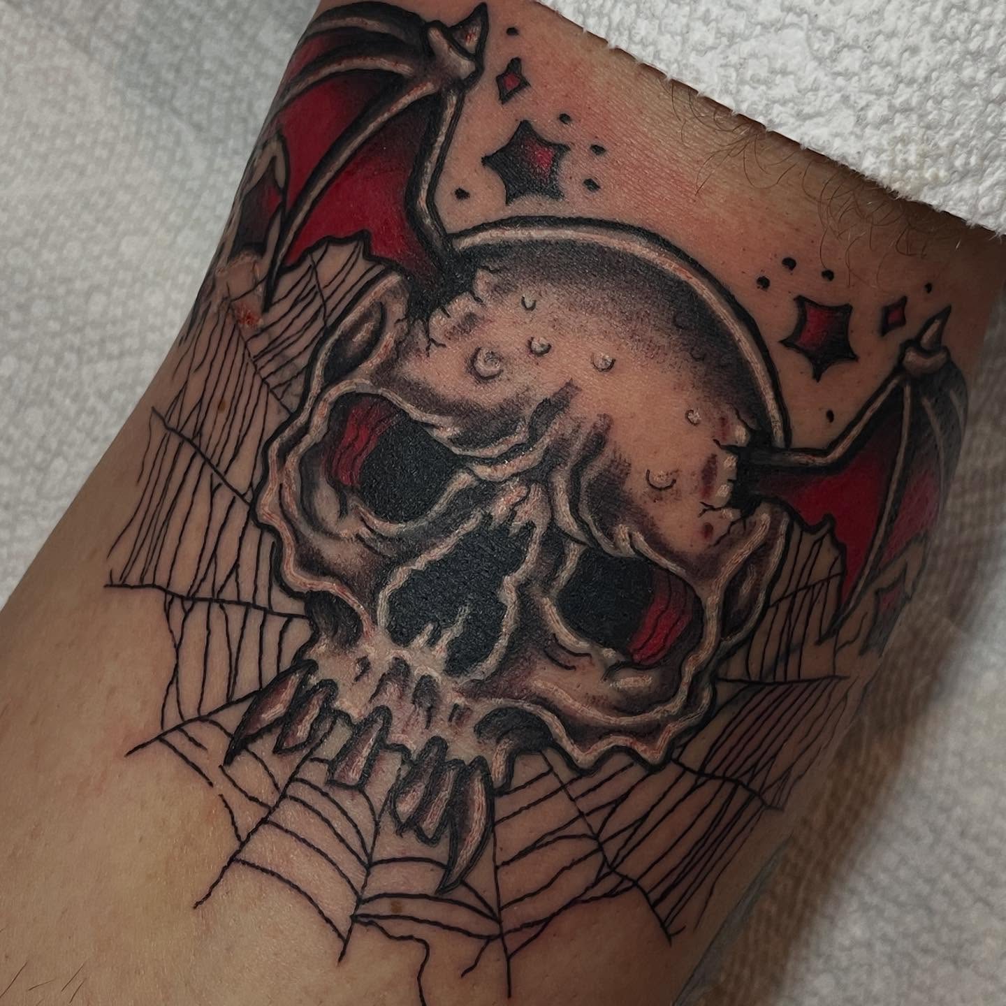 Tattoo by @chrissyungrew โ american_traditional, dark_realism