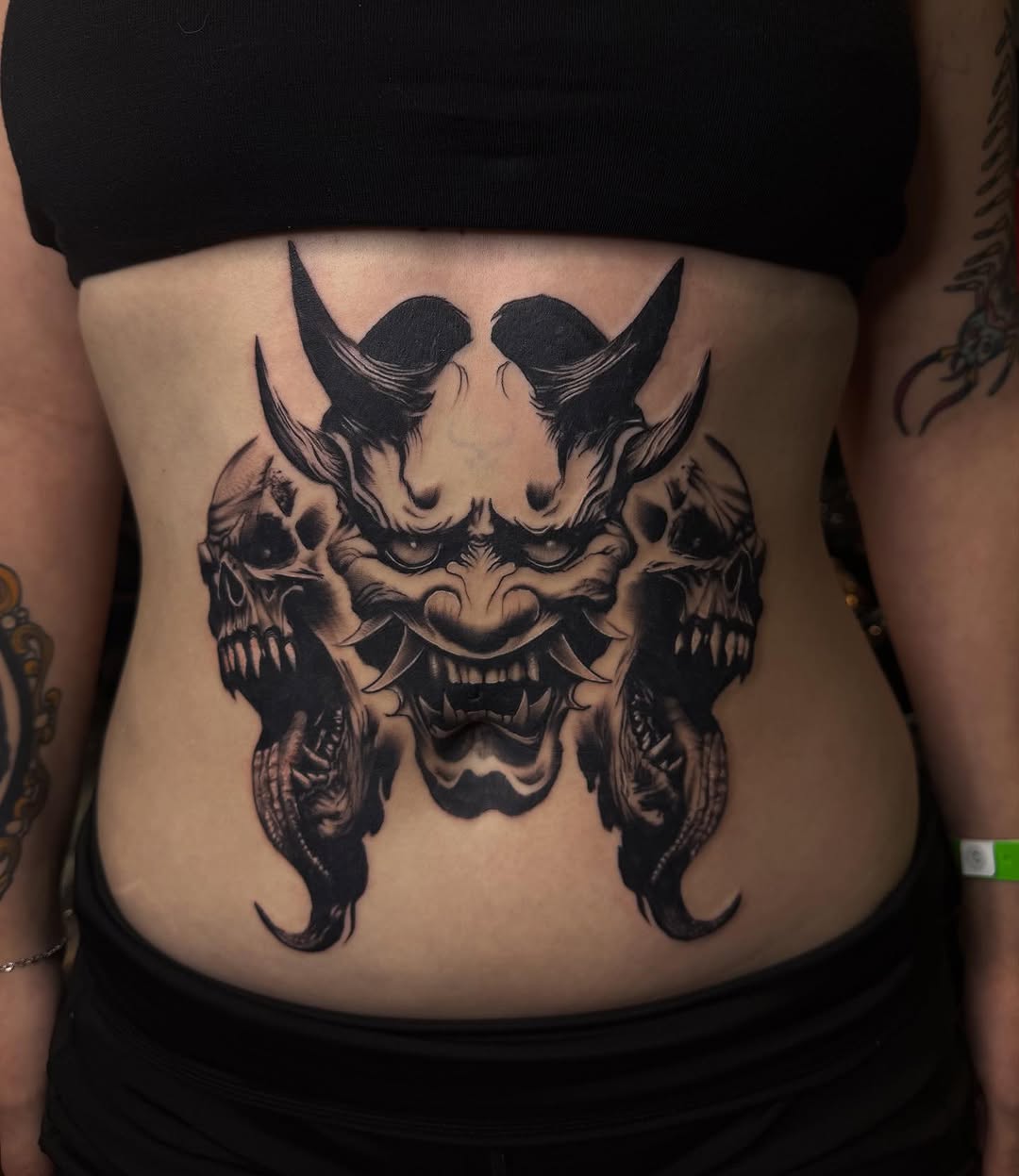 Tattoo by @lizzyinkslinga — black_and_grey, dark_realism