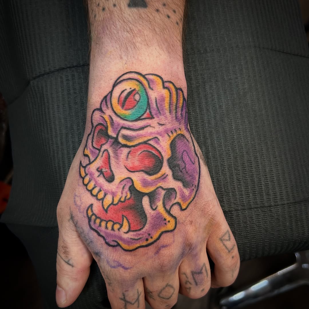 Tattoo by @kenoarts โ new_school