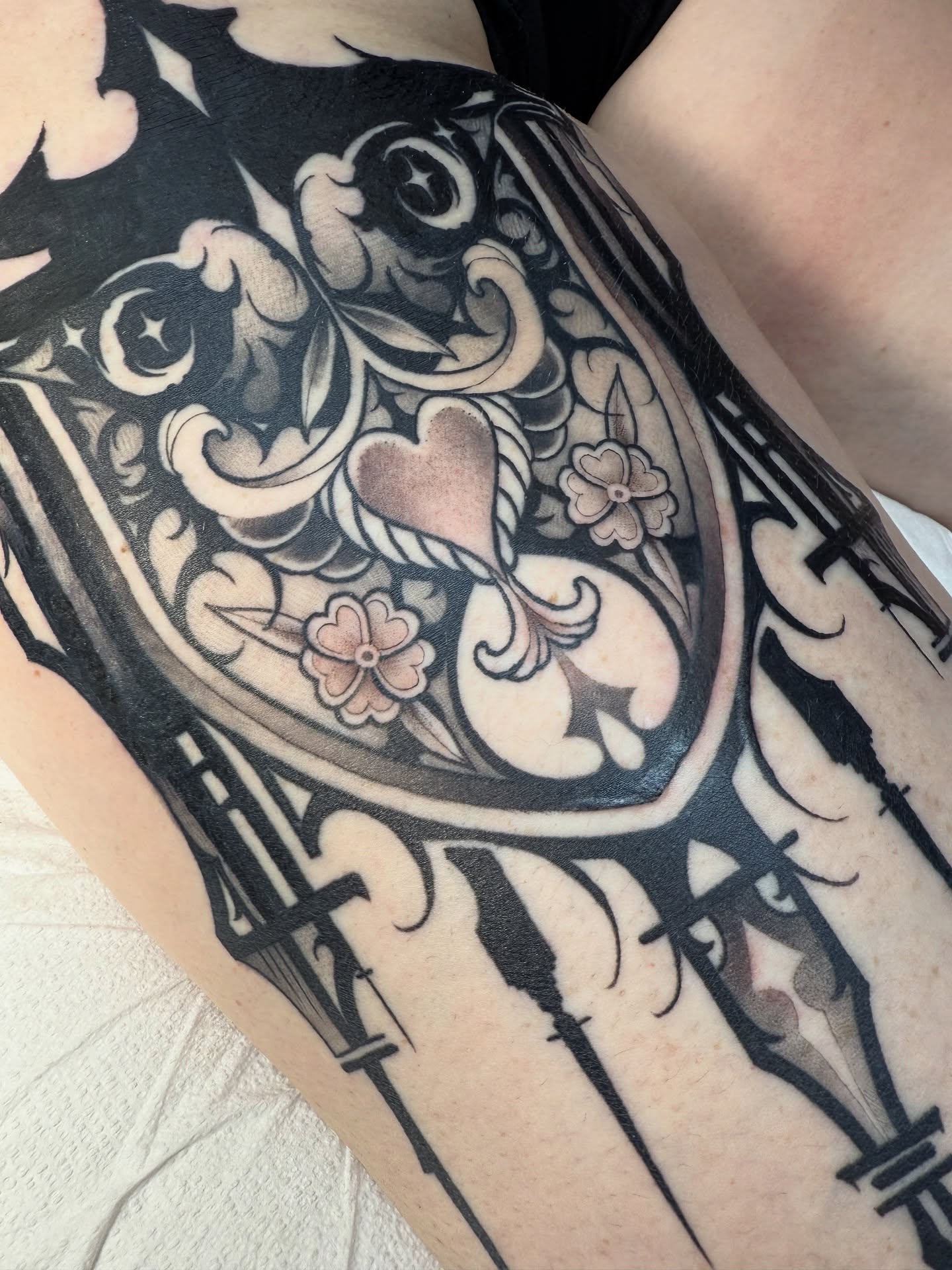 Tattoo by @taybeetattoo — ornamental