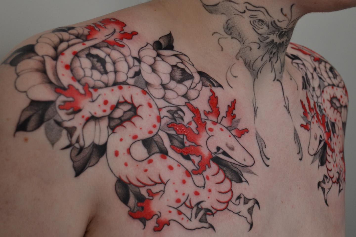 Tattoo by @vulgarviolets — japanese_irezumi, dotwork