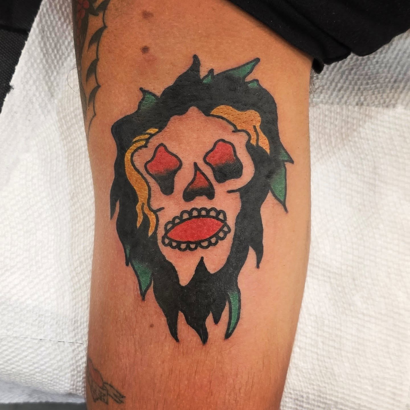 Tattoo by @arobertsontattoo — american_traditional