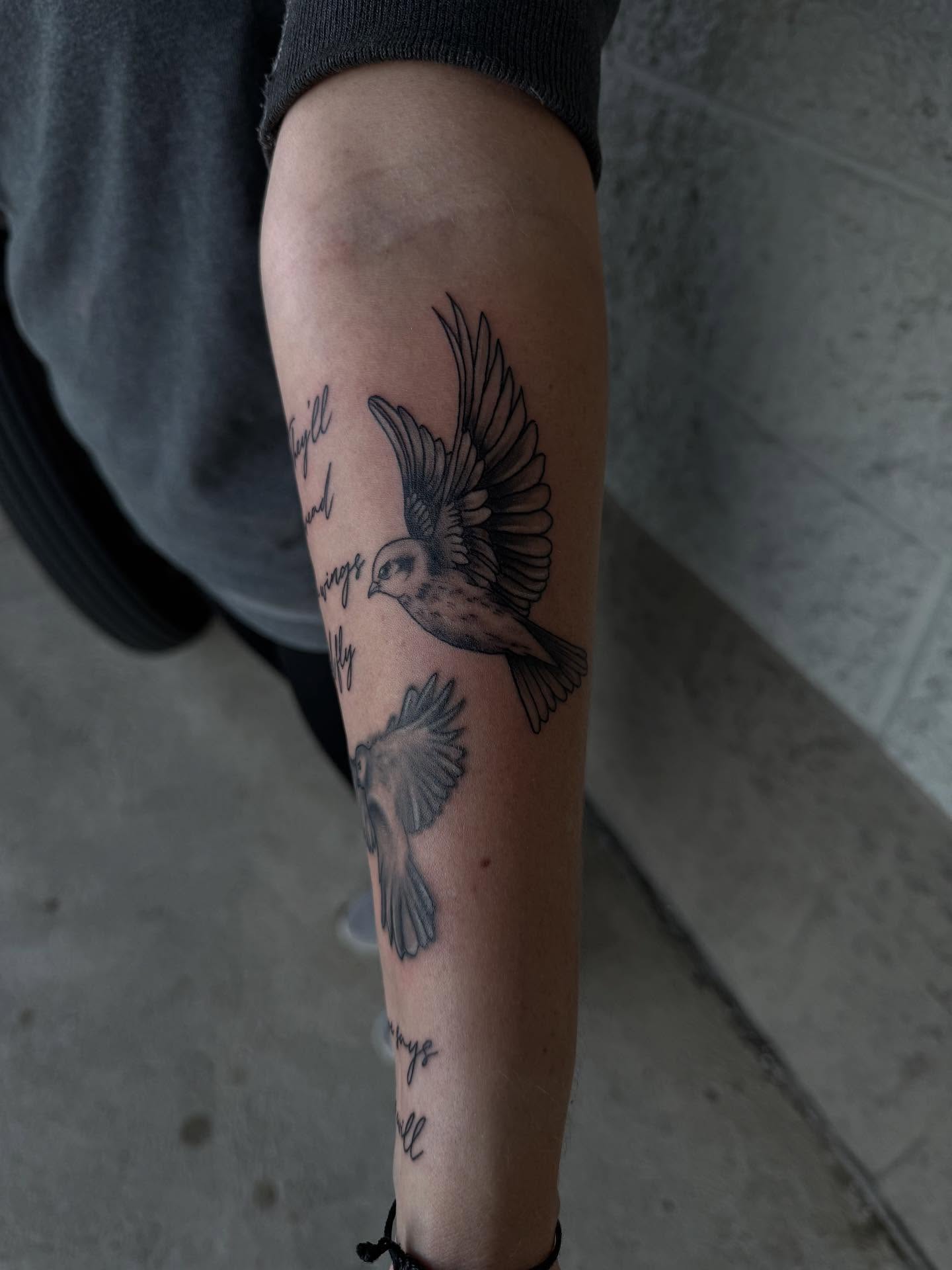 Birds black and grey tattoo on the forearm by Kylee langford 🧿