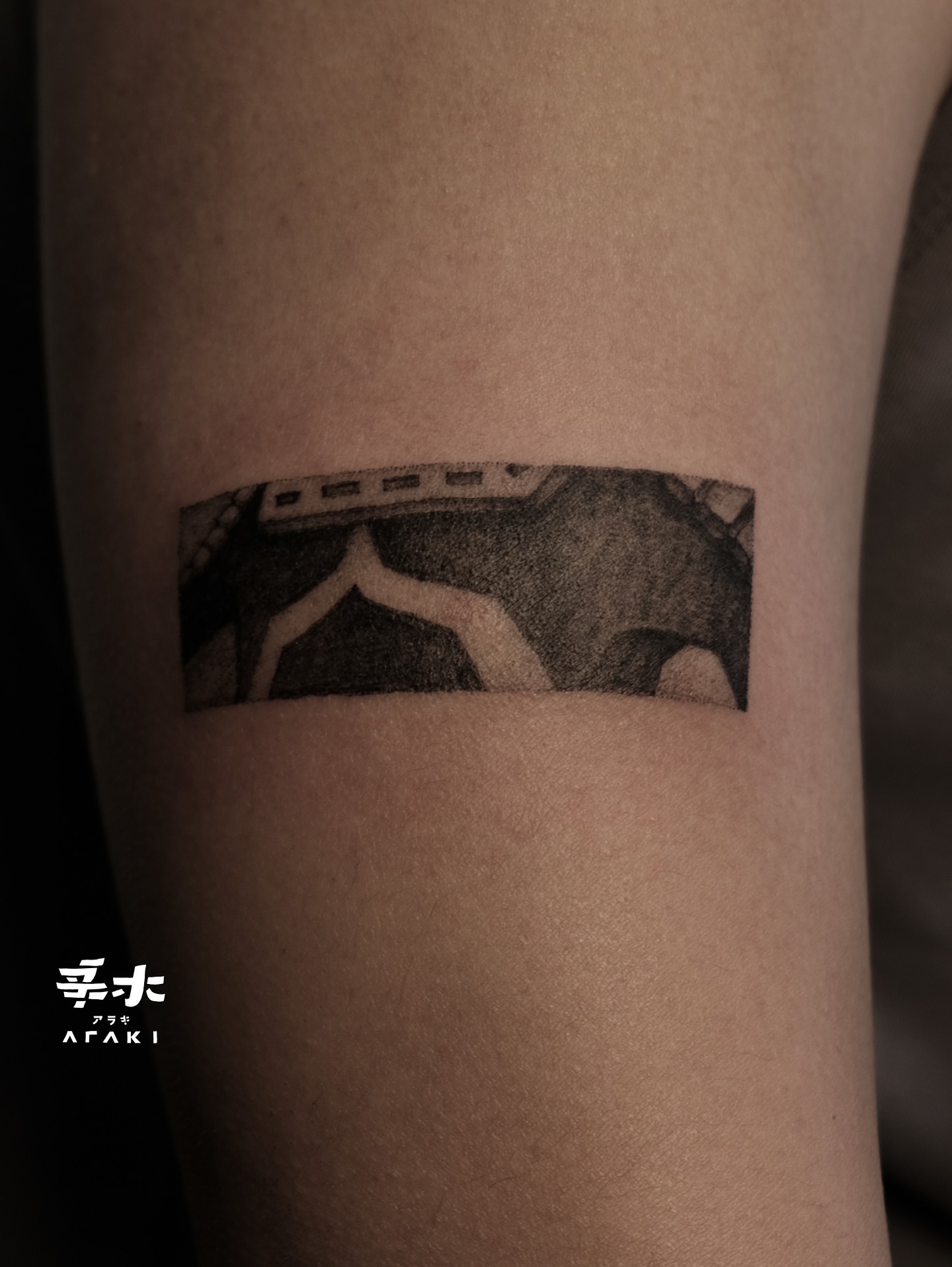 Tattoo by @araki_tattoo — dotwork