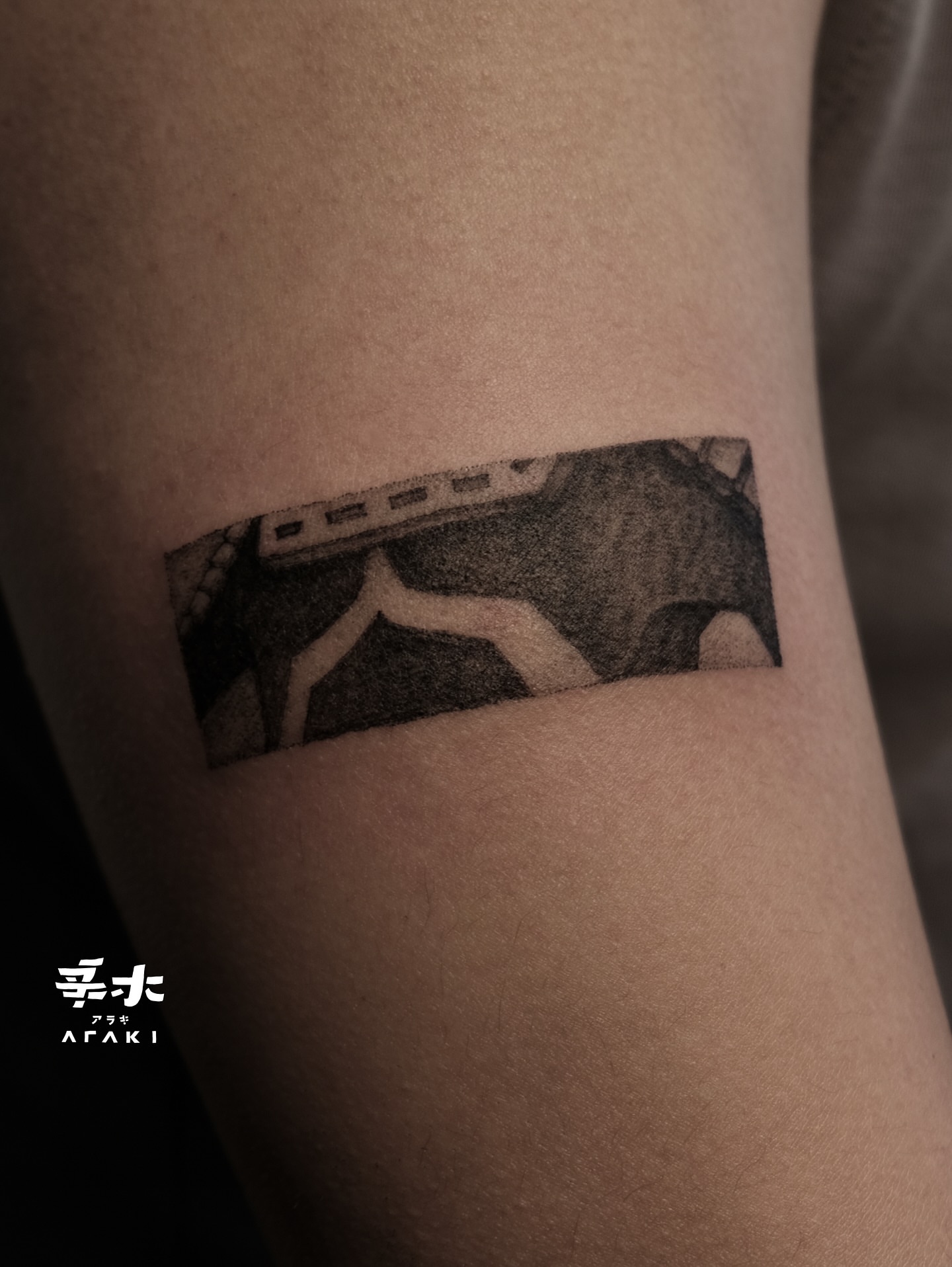 Tattoo by @araki_tattoo — dotwork