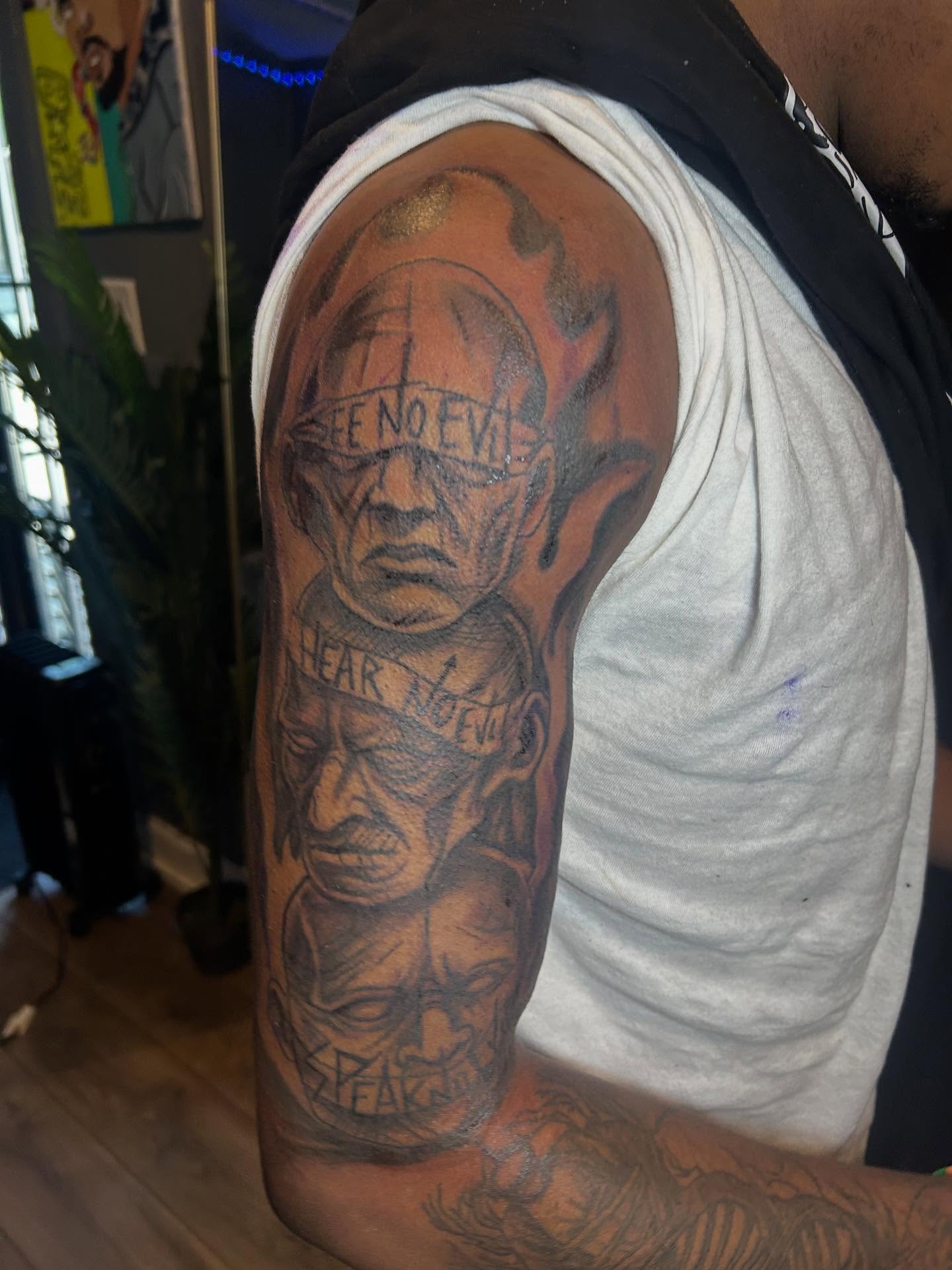 Tattoo by @artbychrisclark — black_and_grey