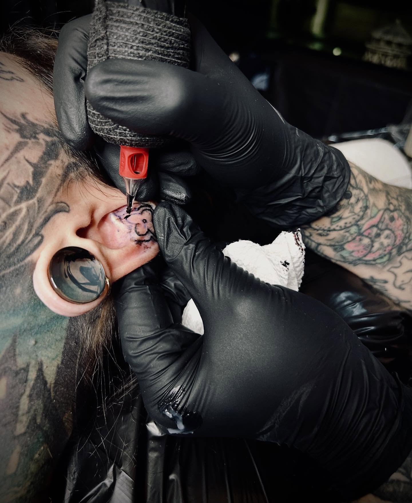 Tattoo by @tolo_tattoos — black_and_grey