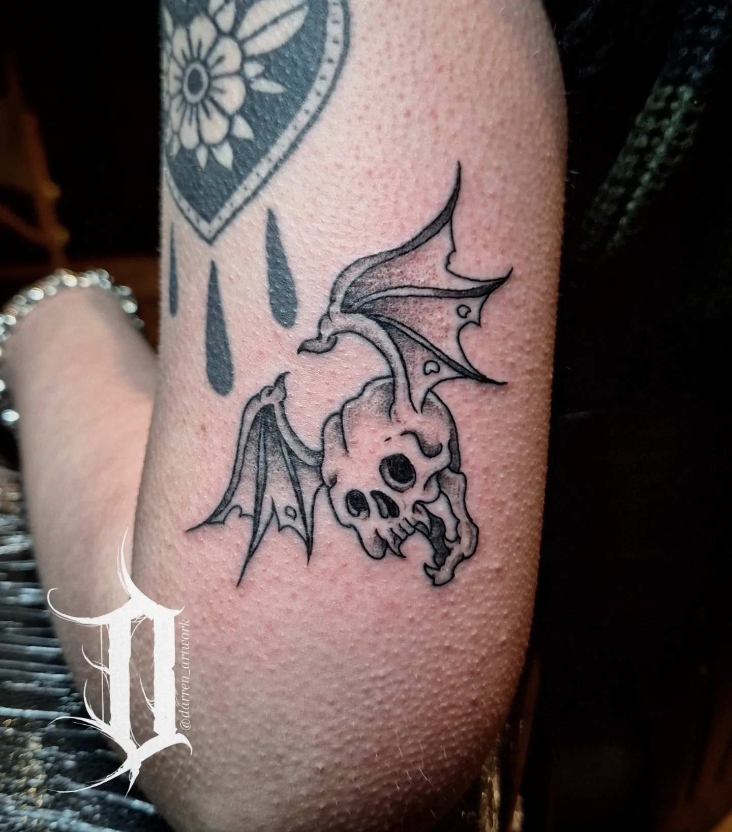 Tattoo by @darren_artwork — black_and_grey