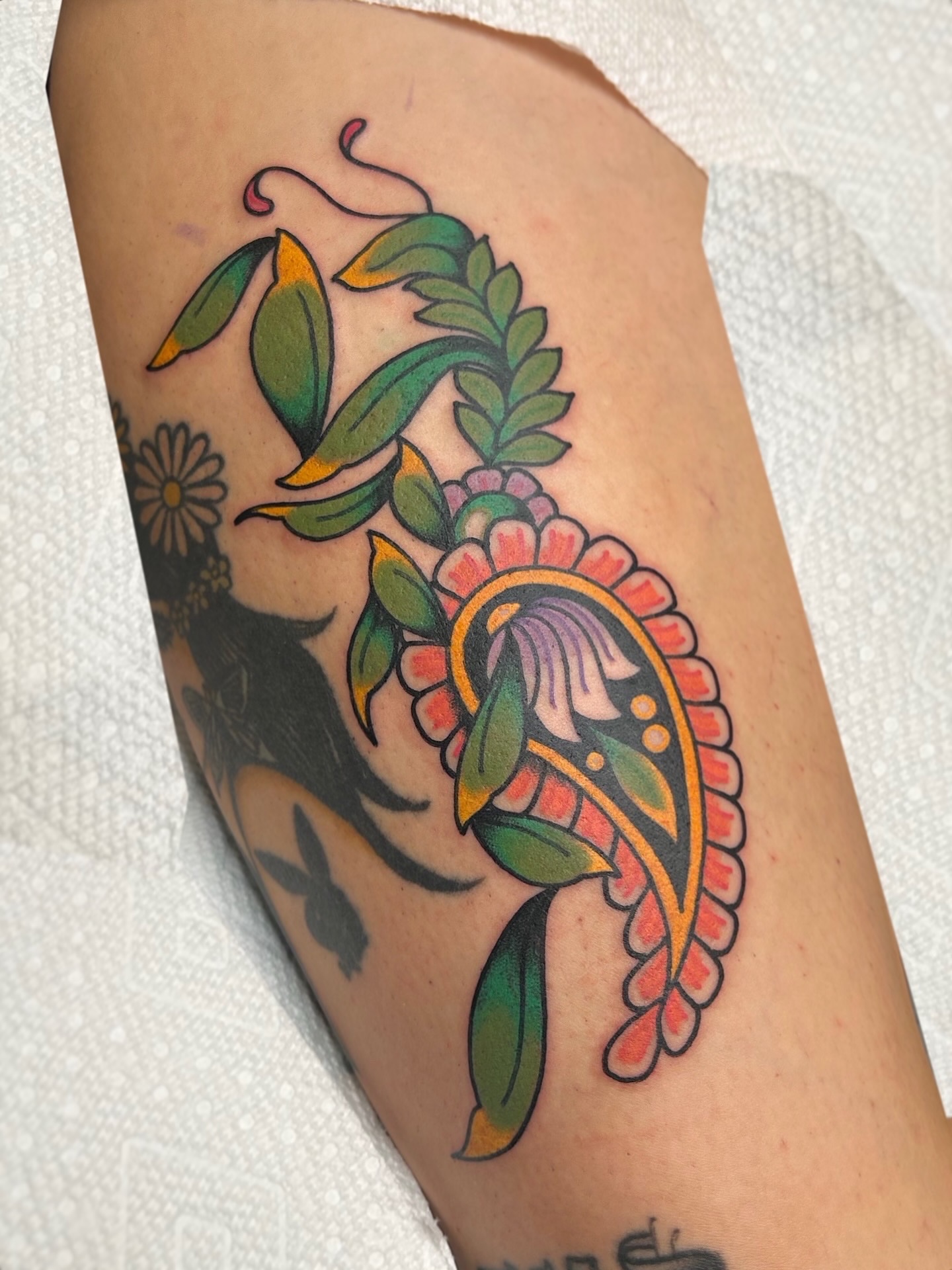 Tattoo by @laurenalexandralux — american_traditional