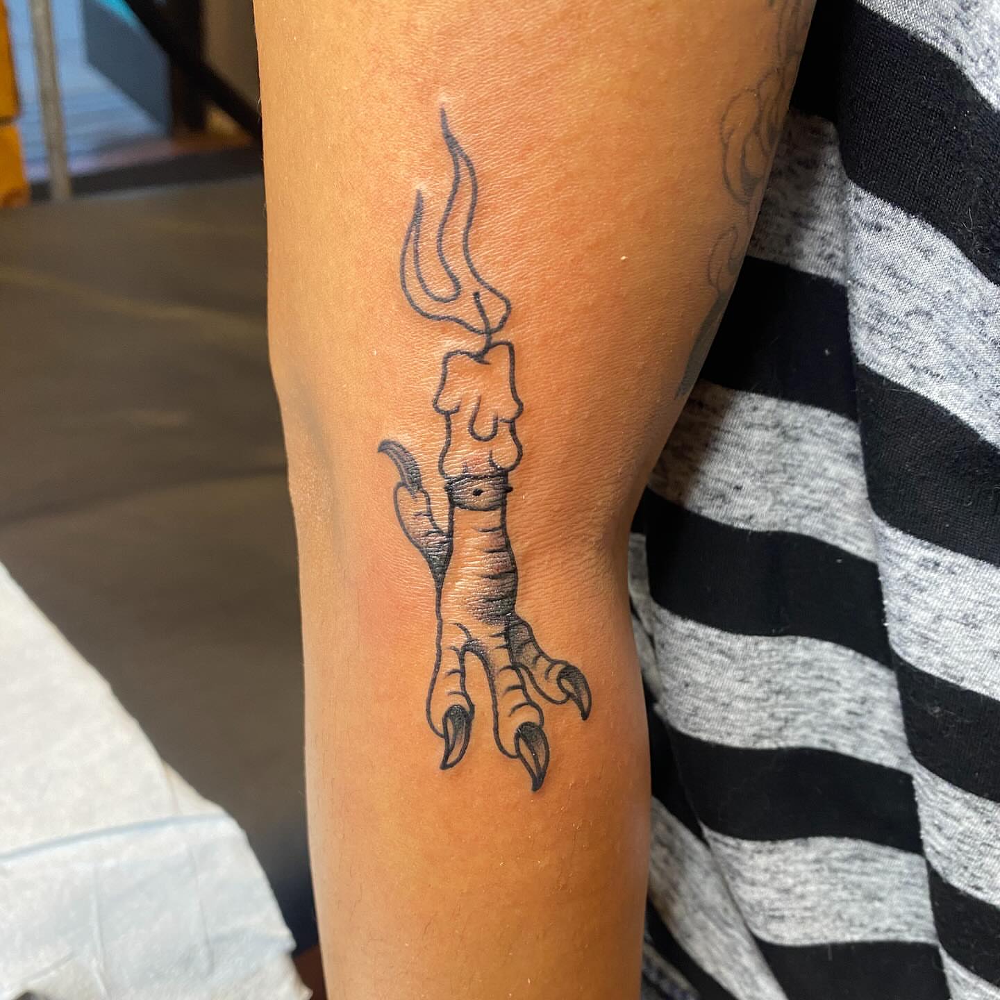 Tattoo by @lilspankee — black_and_grey