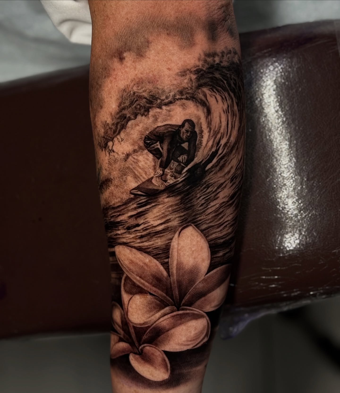 Tattoo by @tattoosbysergiomendez — black_and_grey, realism