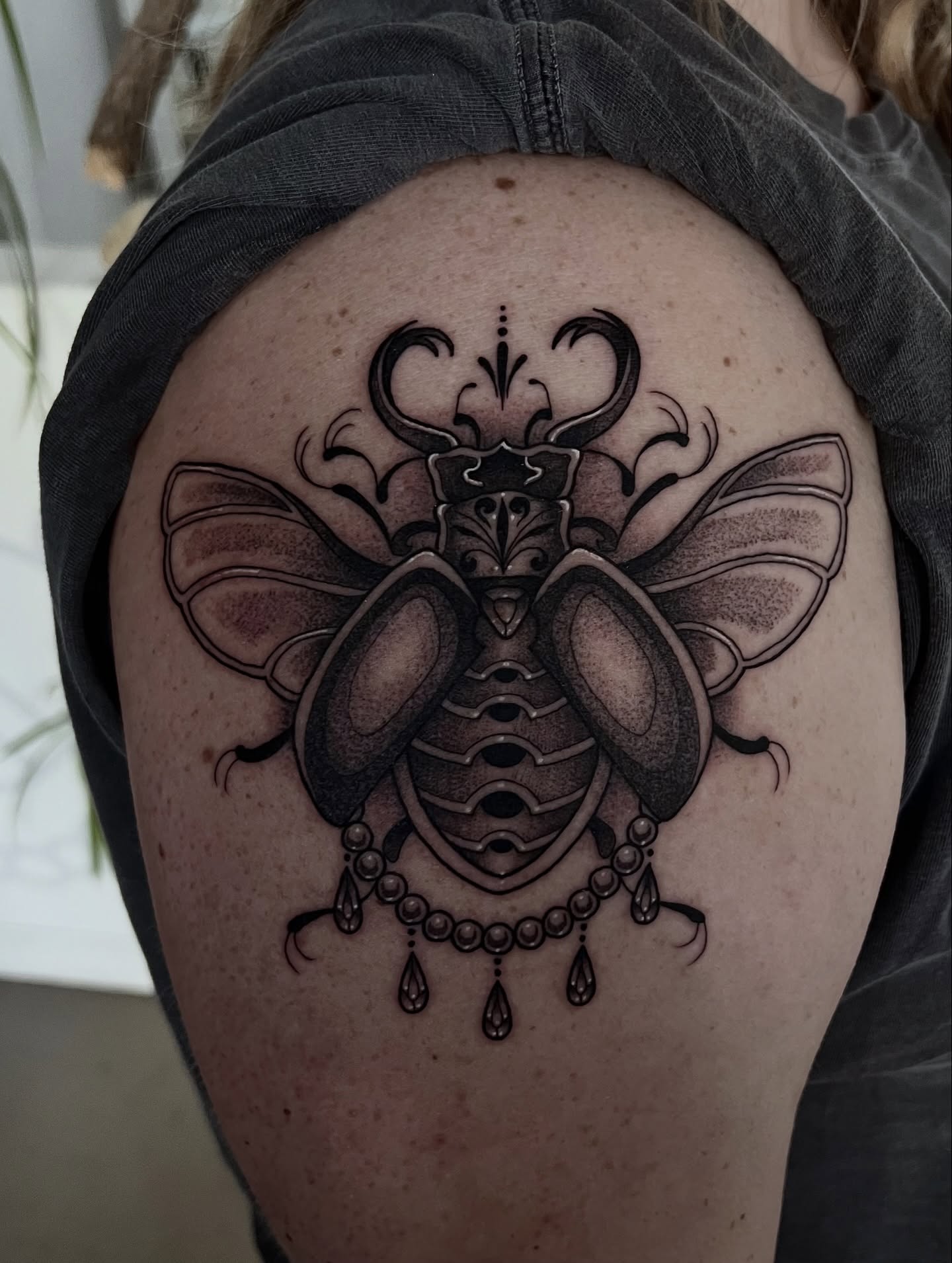 Tattoo by @rachktattoo — black_and_grey, geometric