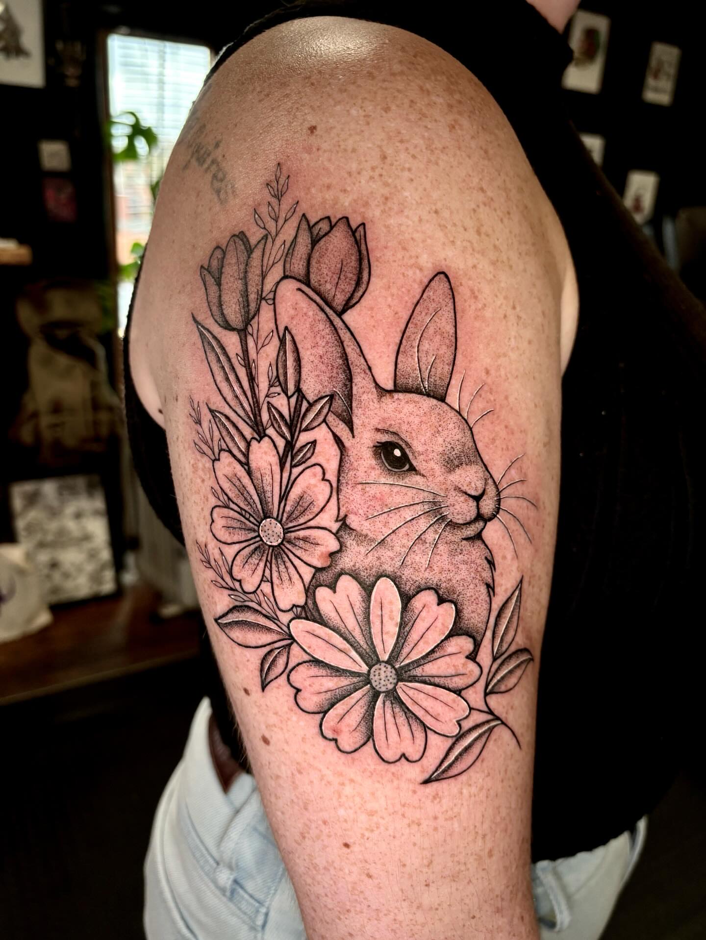 Tattoo by @lucyhtattoo — dotwork, realism