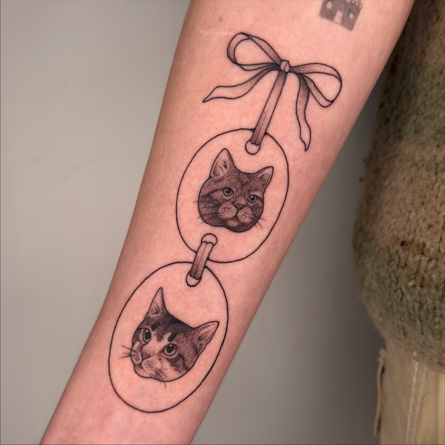 Tattoo by @juleghoul — black_and_grey, realism