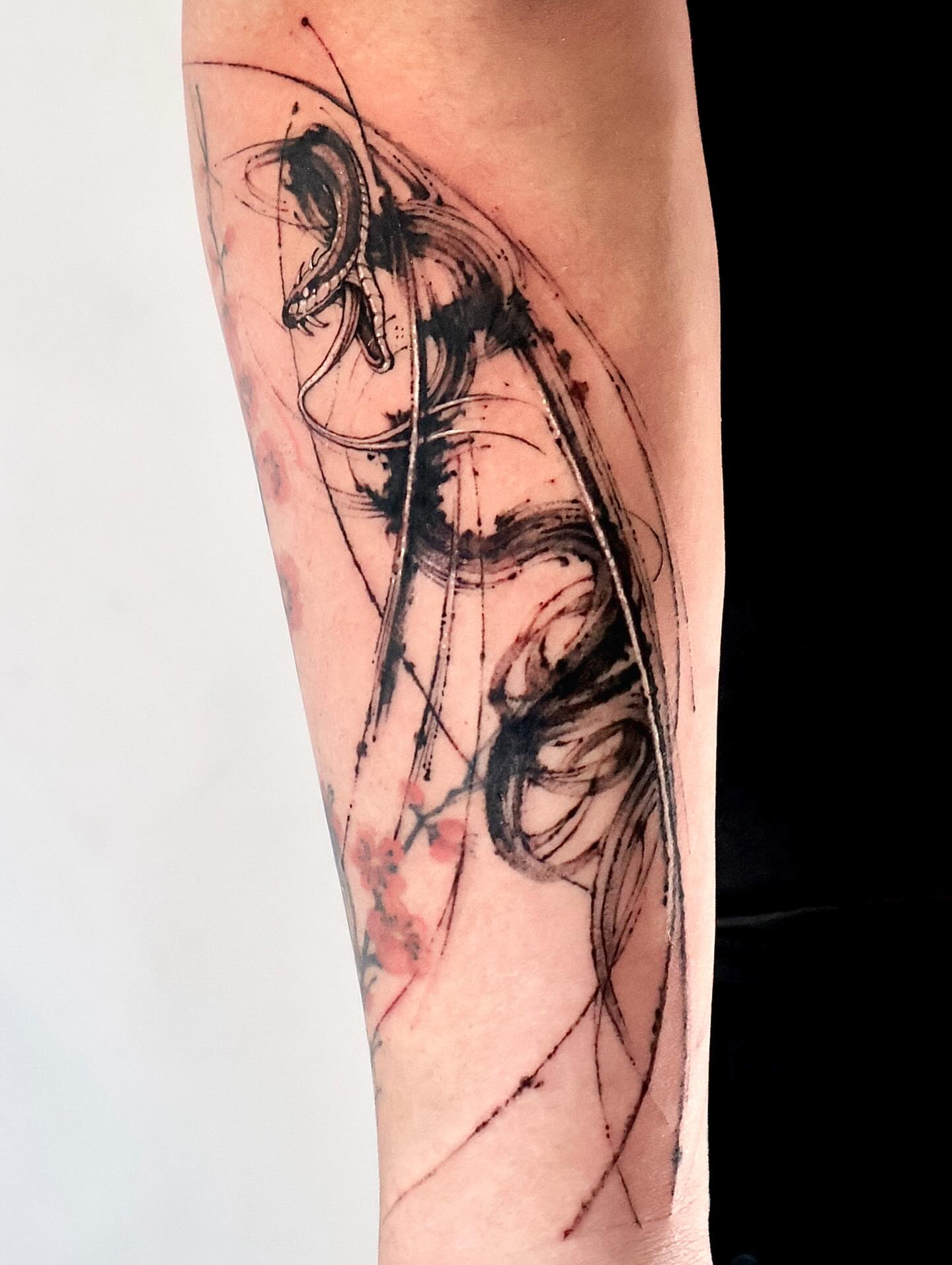 Tattoo by @tadi_tattoo — black_and_grey, dotwork