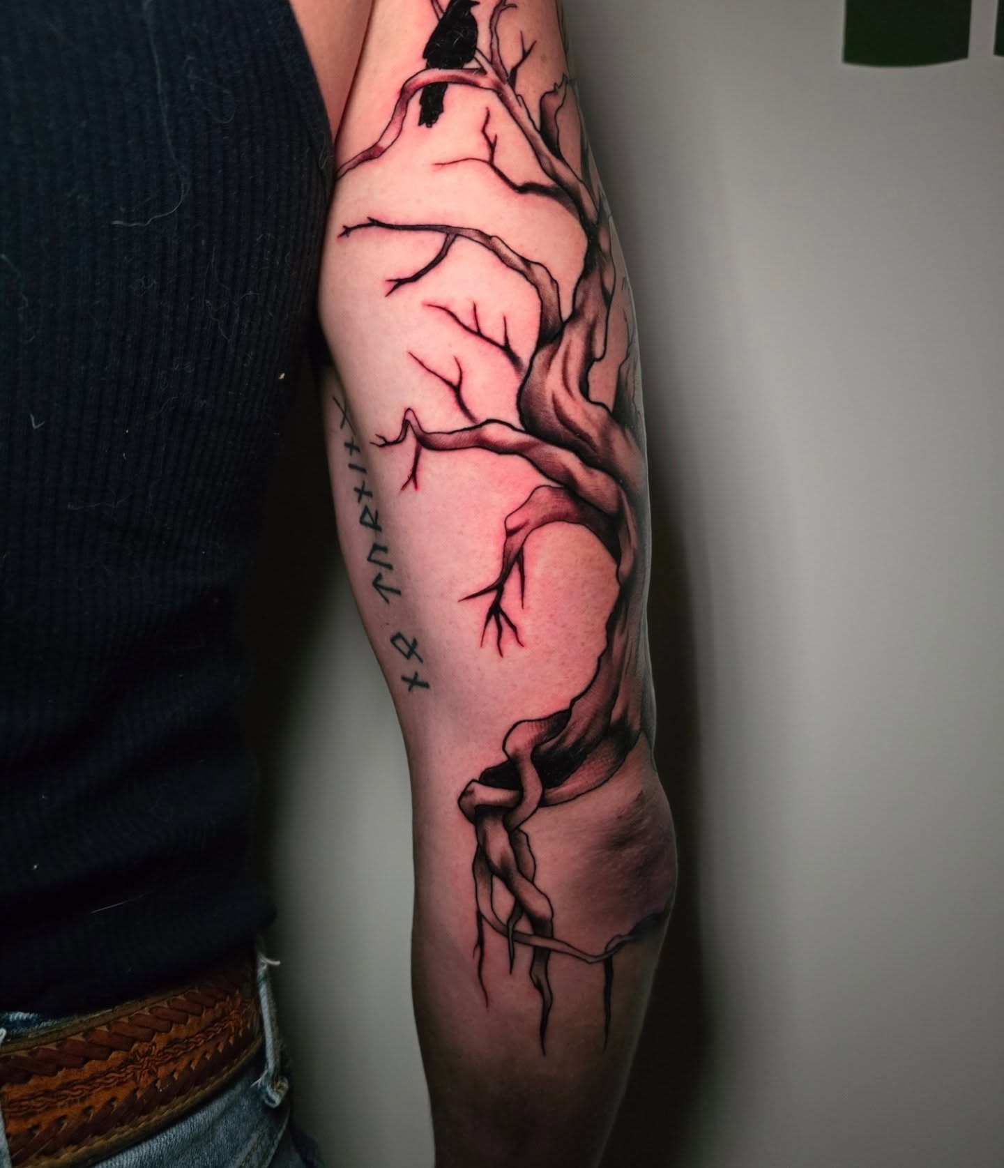 Tattoo by @sawchukart — black_and_grey