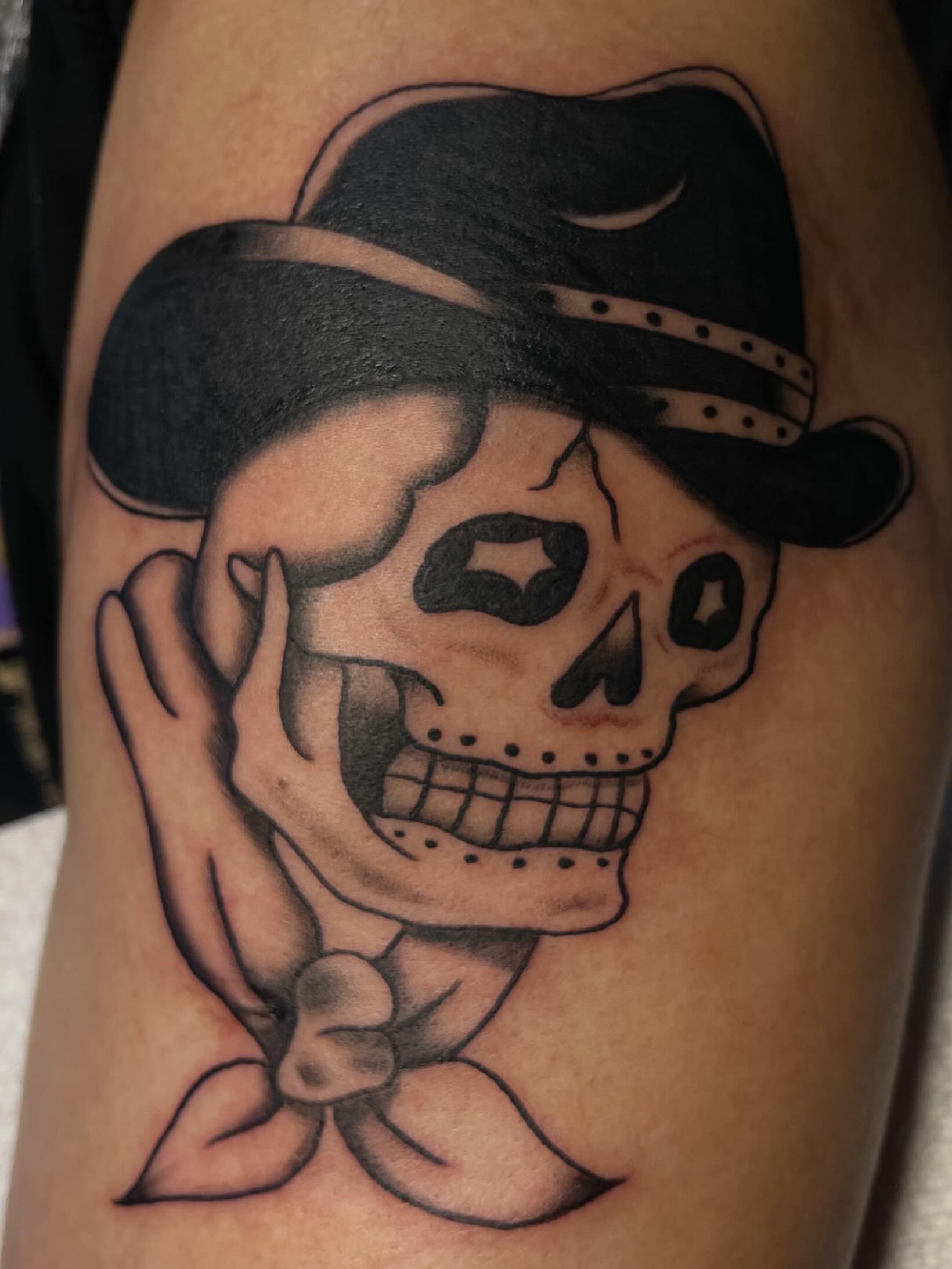 Tattoo by @sundaymassochist — american_traditional