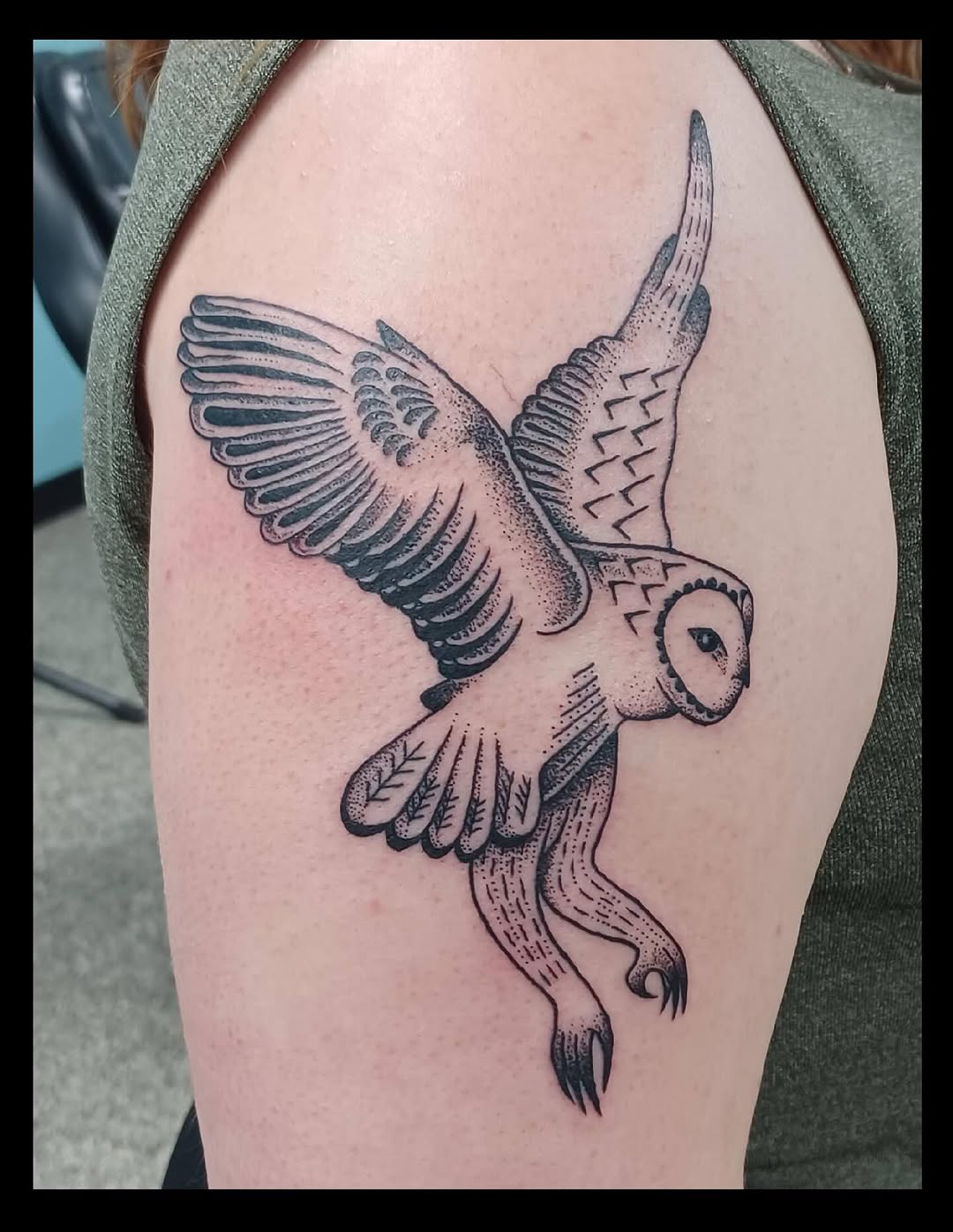 Owl fine line tattoo on the shoulder by Abi
