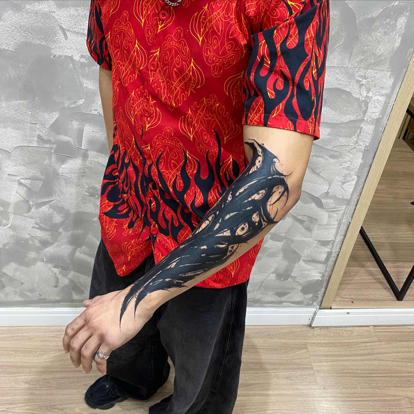 Tattoo by @_vants__ — black_and_grey