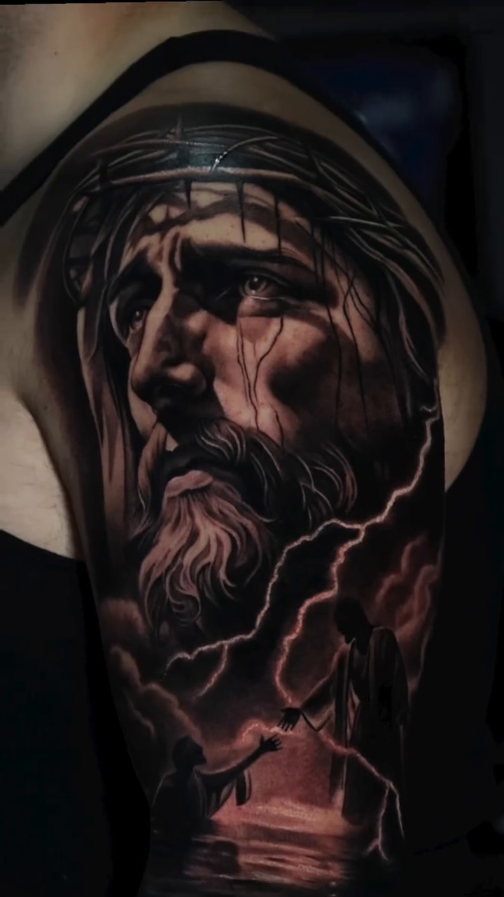 Bearded man and crown of thorns realism tattoo by Ali Saleh 🇱🇧 Detroit Tattoo Artist, Dearborn, Michigan