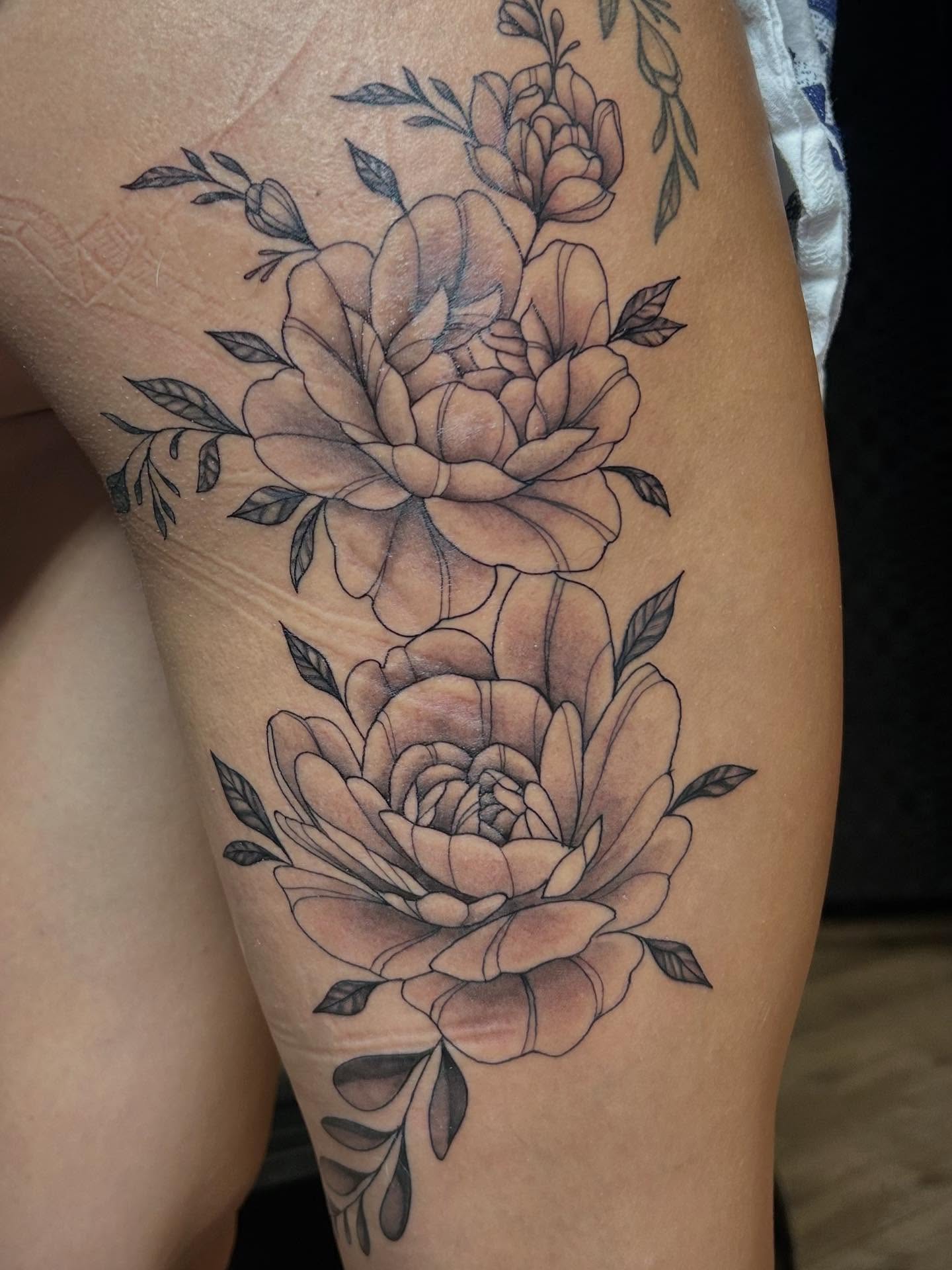 Tattoo by @amry.tattoos — black_and_grey