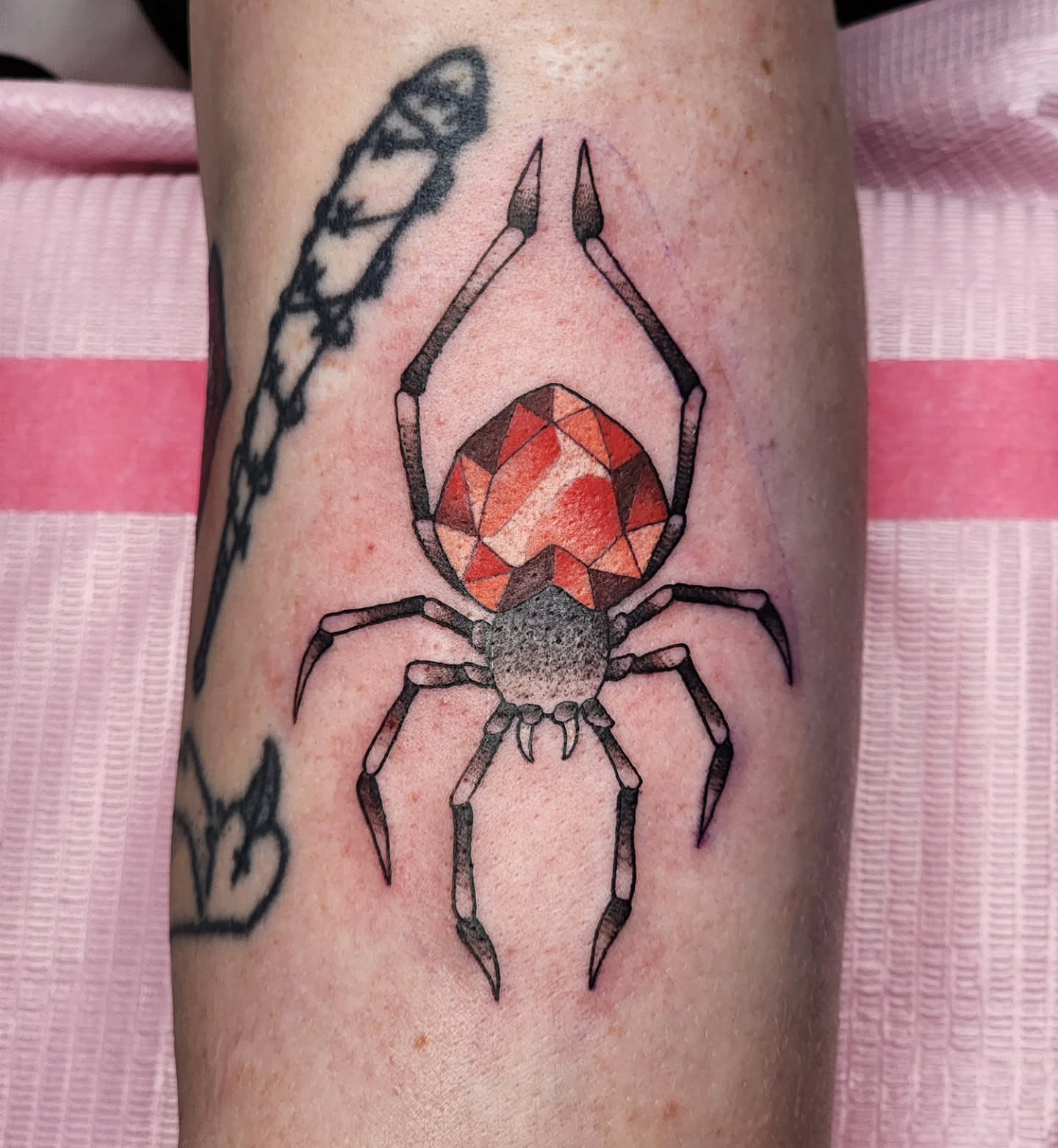 Tattoo by @mimmsytattoo — geometric