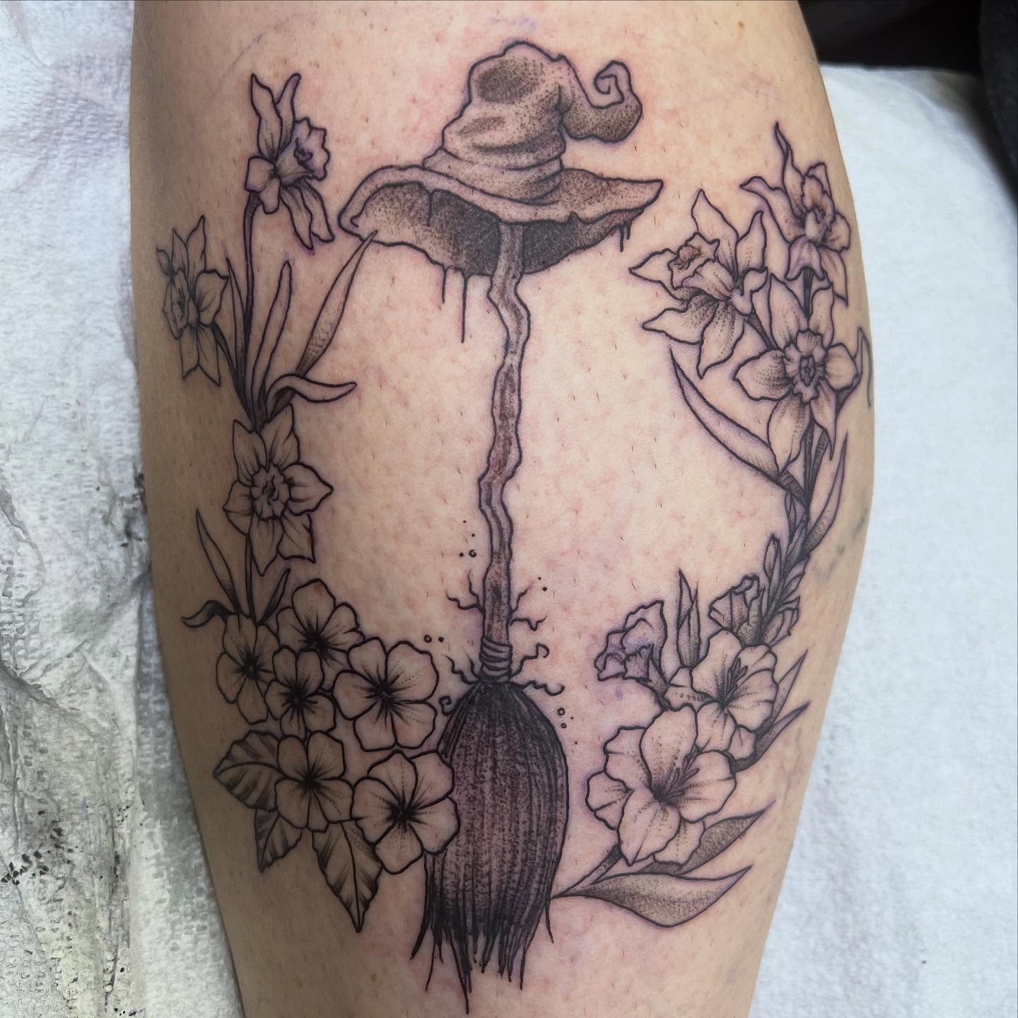 Tattoo by @acampart β black_and_grey