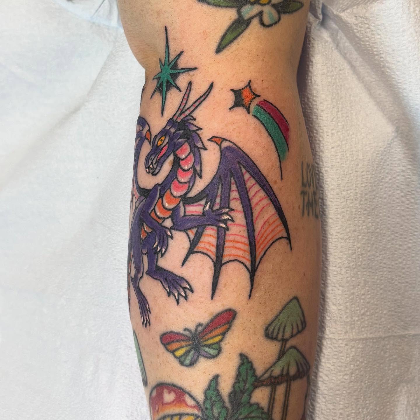 Tattoo by @rachel.cool — american_traditional