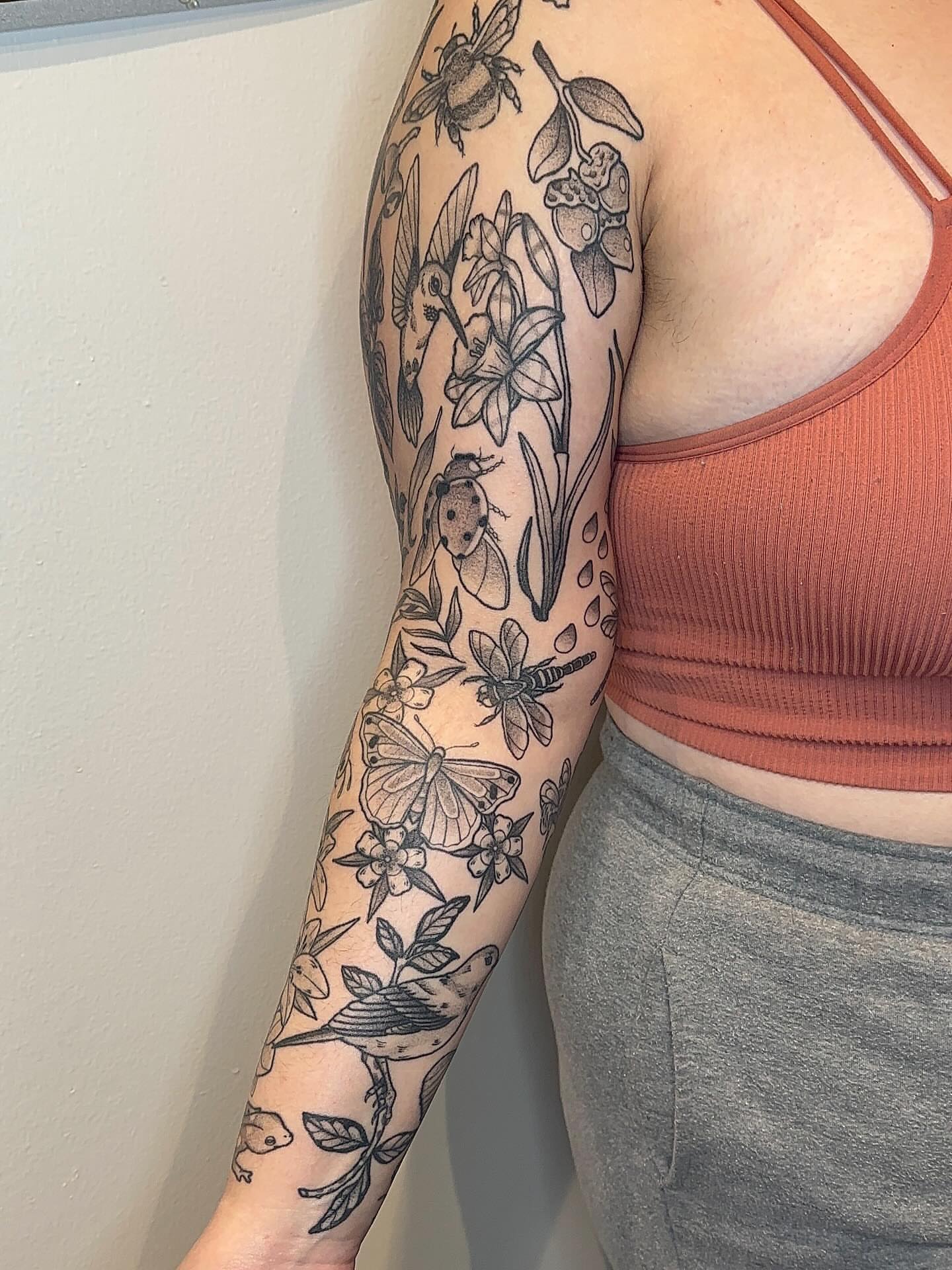 Botanical and insect motifs black and grey tattoo on the upper arm by savannah ★ ( previously feralratbabe )