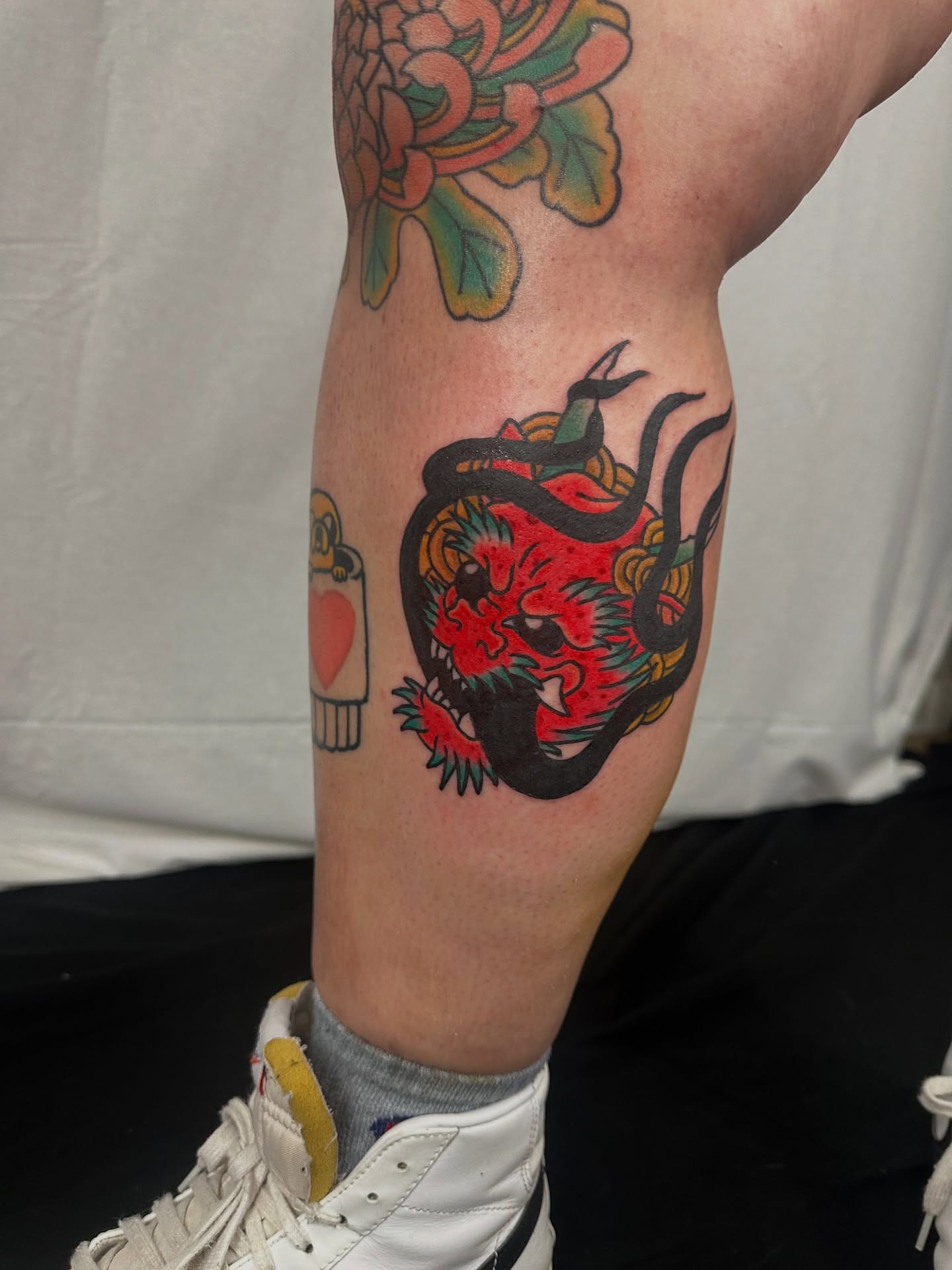 Tattoo by @kakesu_tattoo — american_traditional, japanese_irezumi