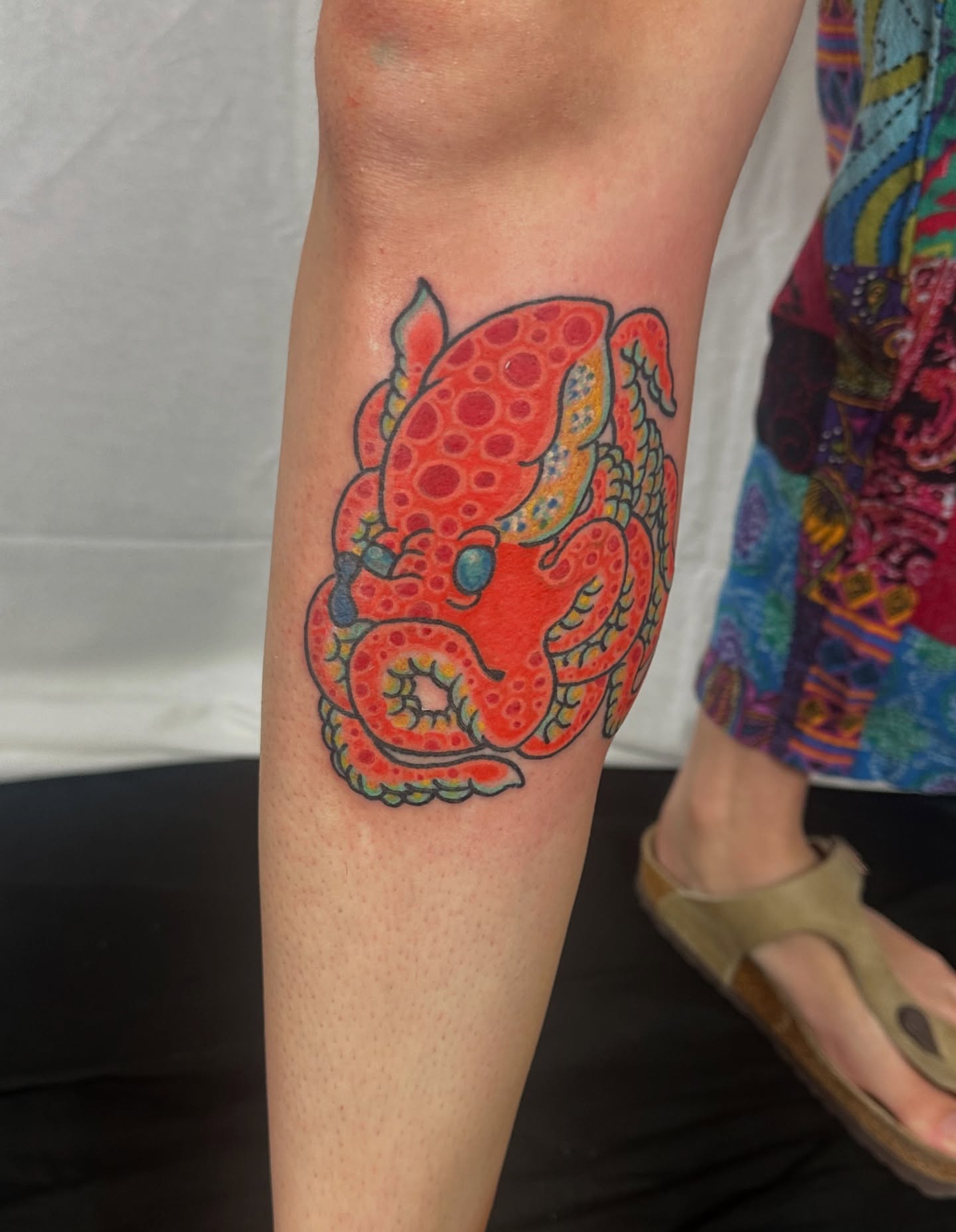 Tattoo by @kakesu_tattoo — dotwork
