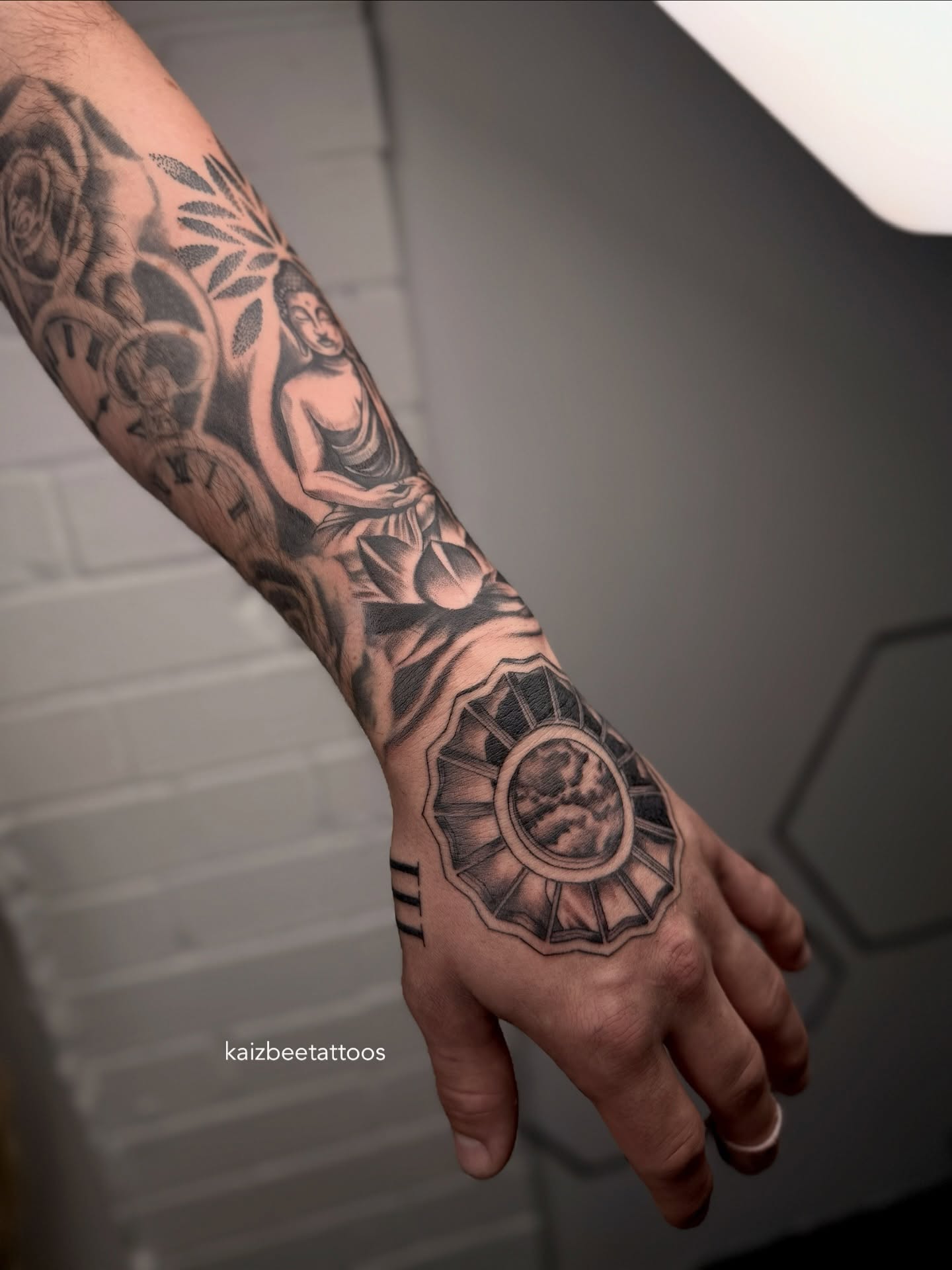 Tattoo by @kaizbeetattoos — black_and_grey, realism