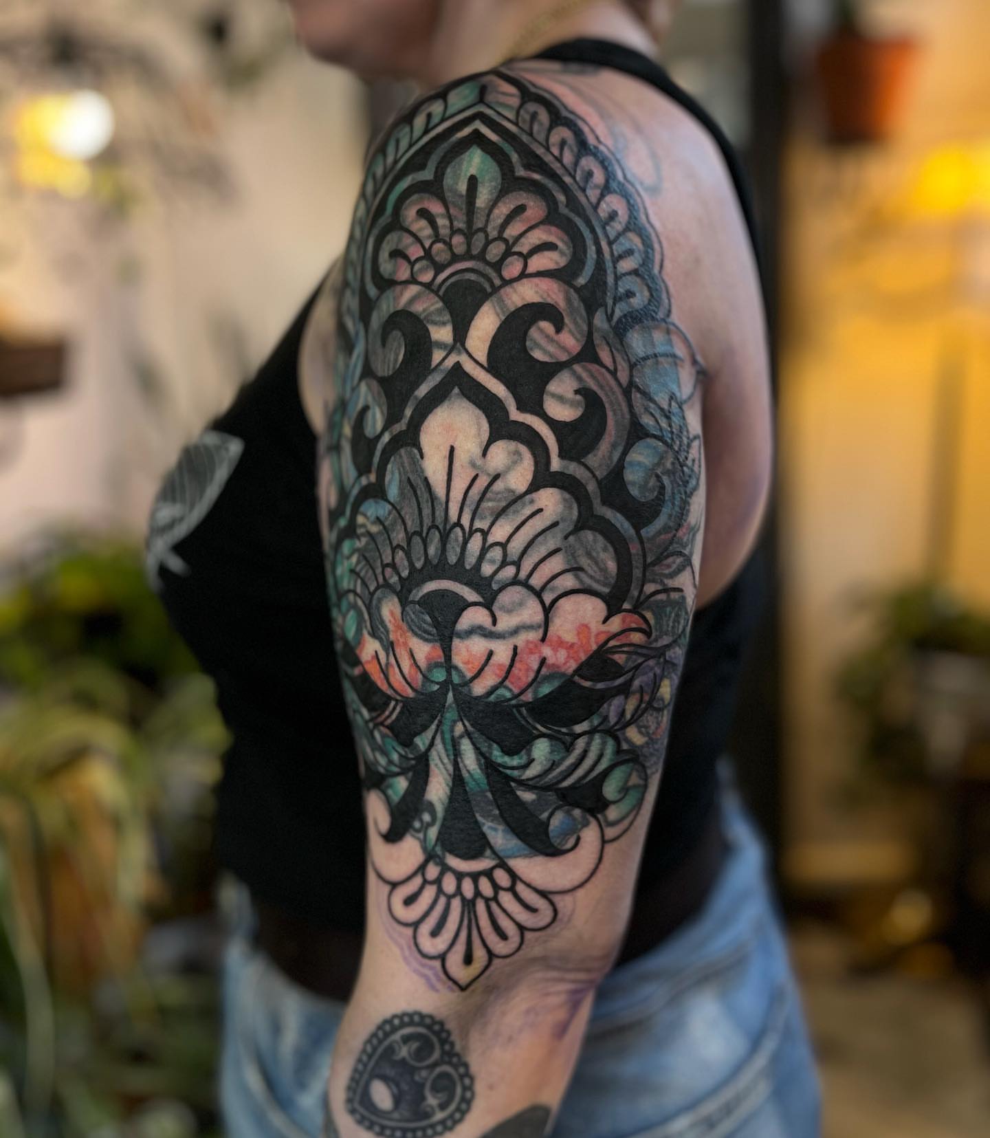 Floral mandala ornamental tattoo on the upper arm by ✣ Liz Karn ✣