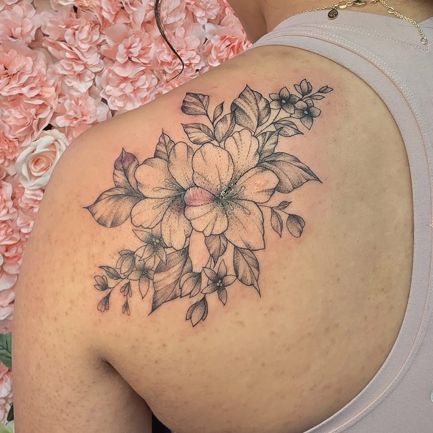 Floral bouquet dotwork tattoo on the shoulder by 𝒱𝒽𝓎𝓍𝒾𝓃