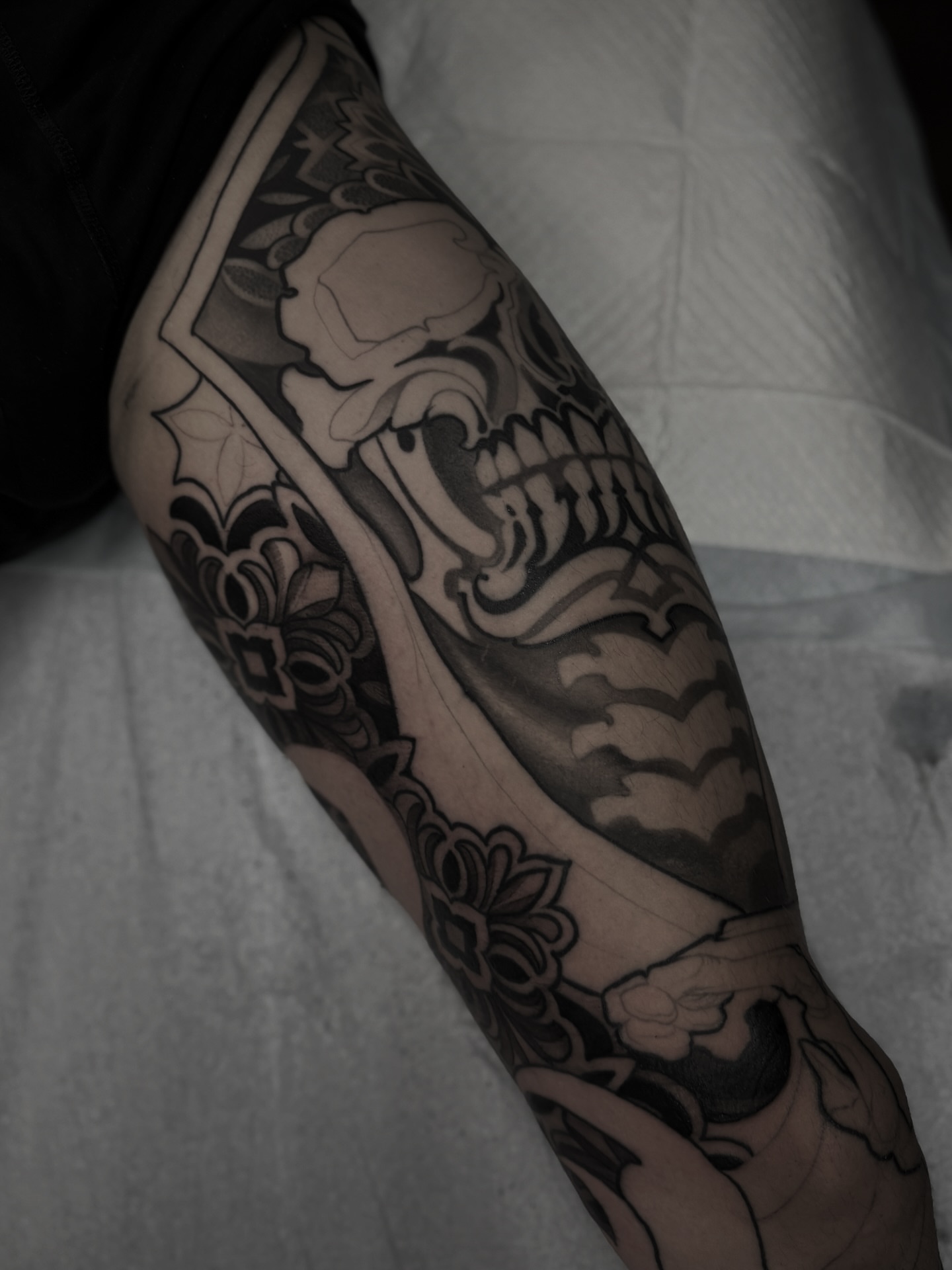 Wave and skull japanese irezumi tattoo on the forearm by gina