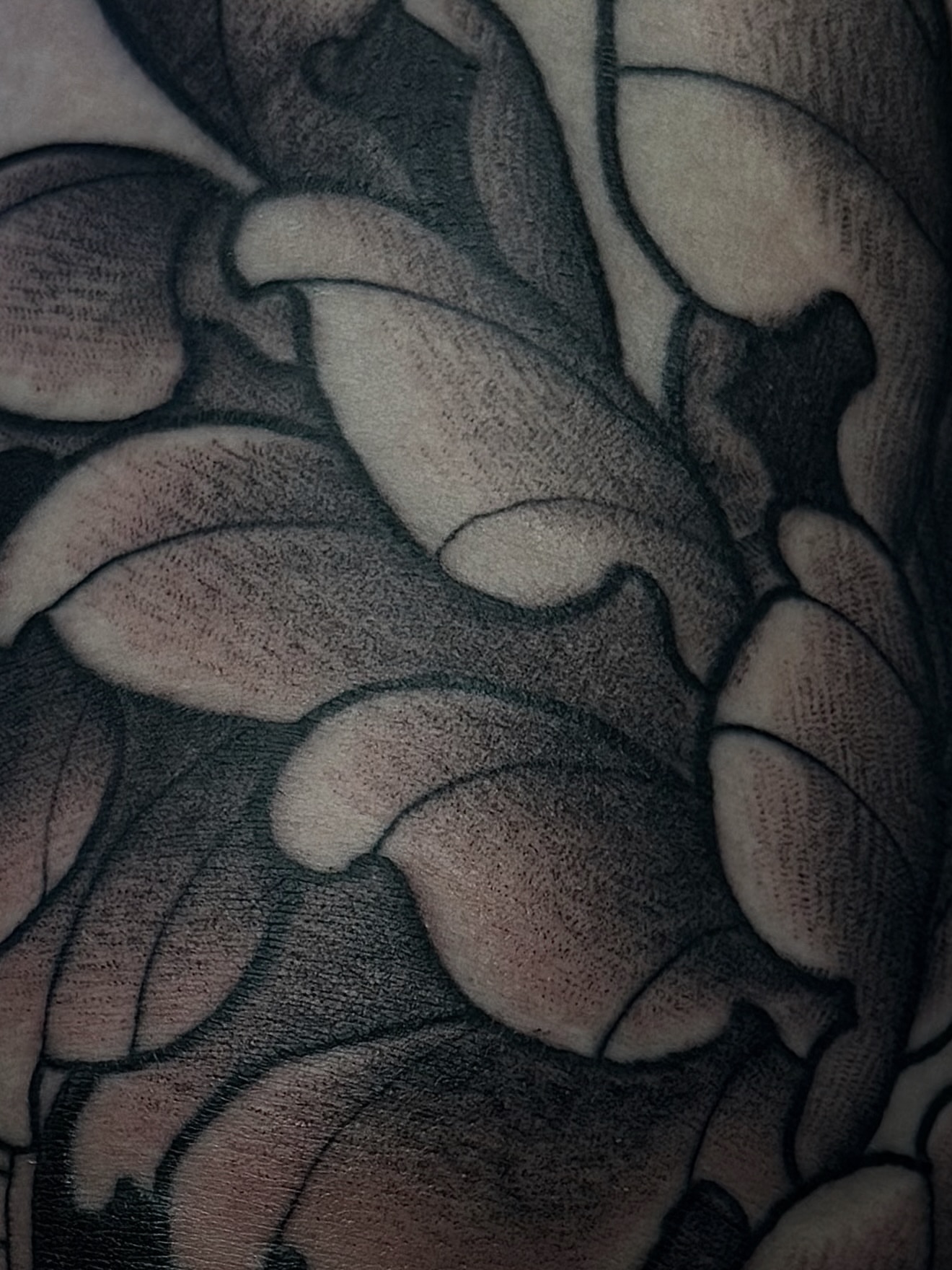 Abstract floral pattern dotwork tattoo by ♡𝕄𝕒𝕜𝕒𝕪𝕝𝕒♡, Colorado Springs, Colorado