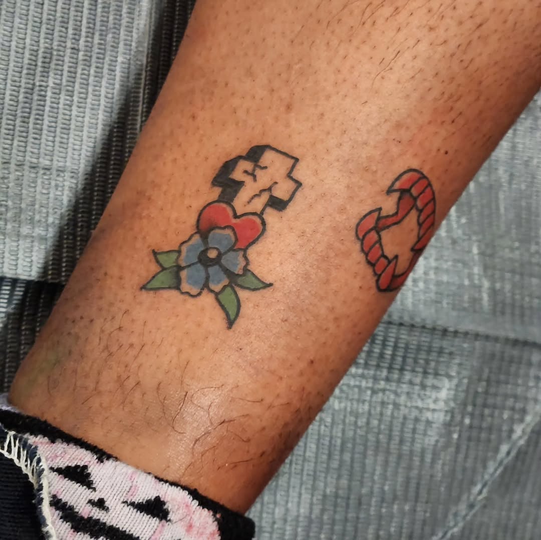 Tattoo by @queenofchaostattoos — american_traditional